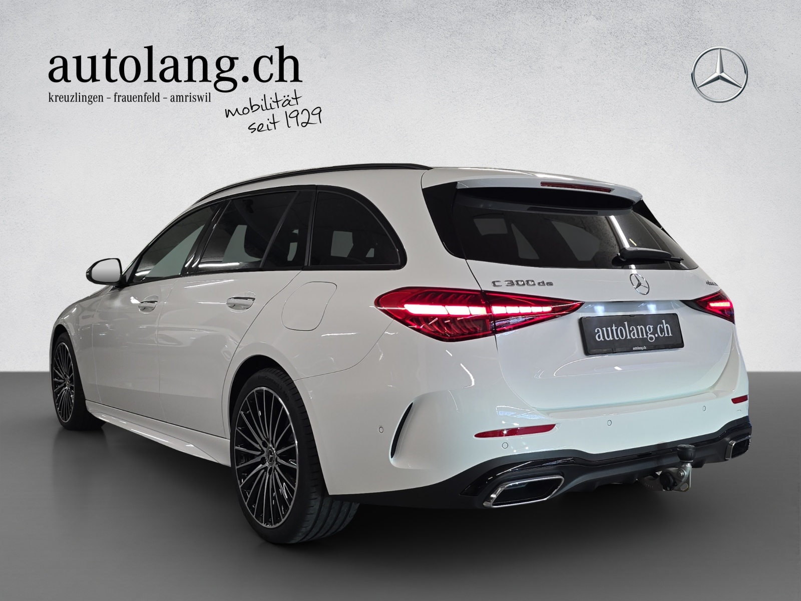 MERCEDES-BENZ C 300 de AMG Line 4Matic T-Modell-image-2