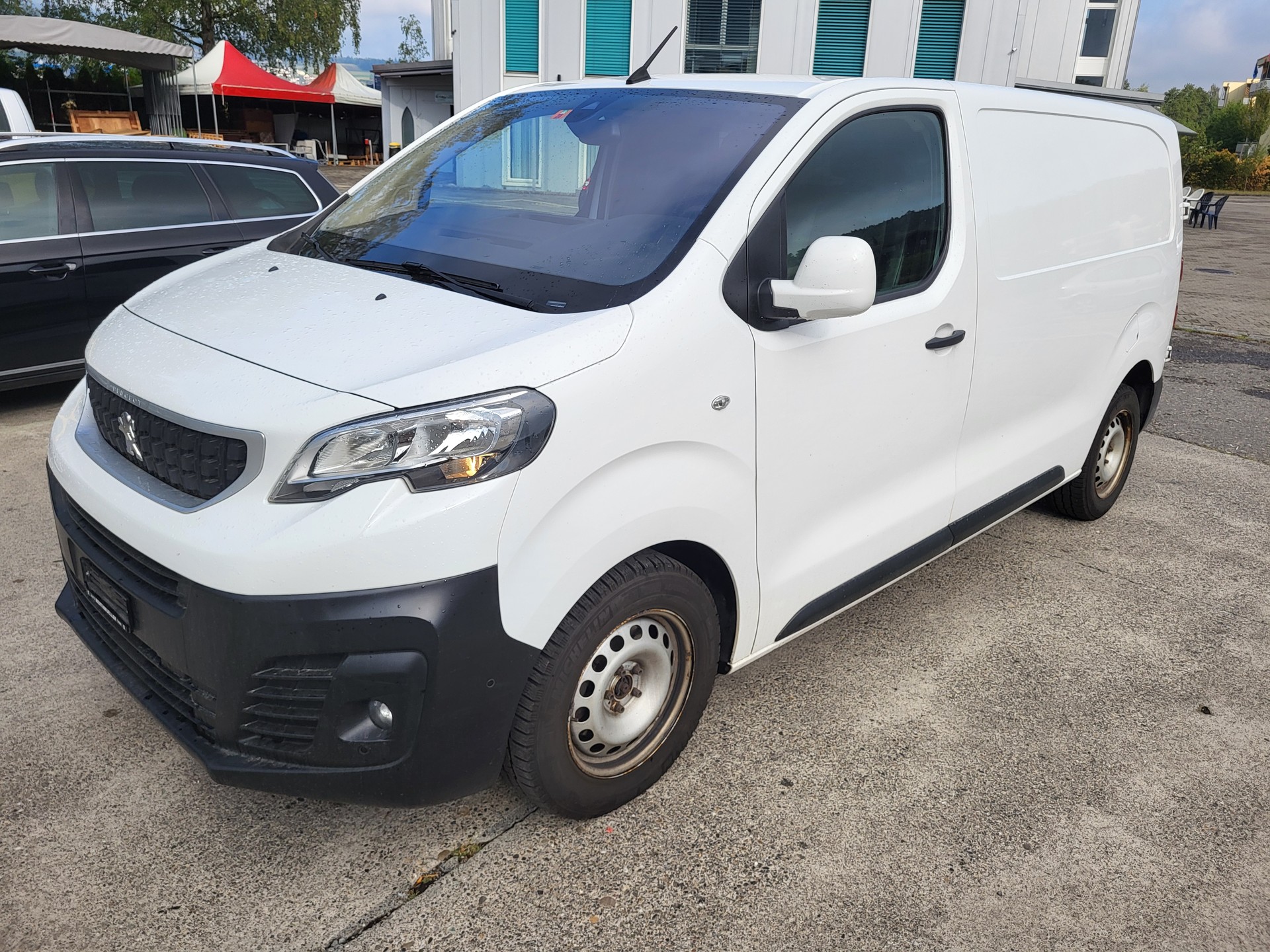 PEUGEOT Expert 2.0 BlueHDi 180 S&S Active Standard EAT6-image-10