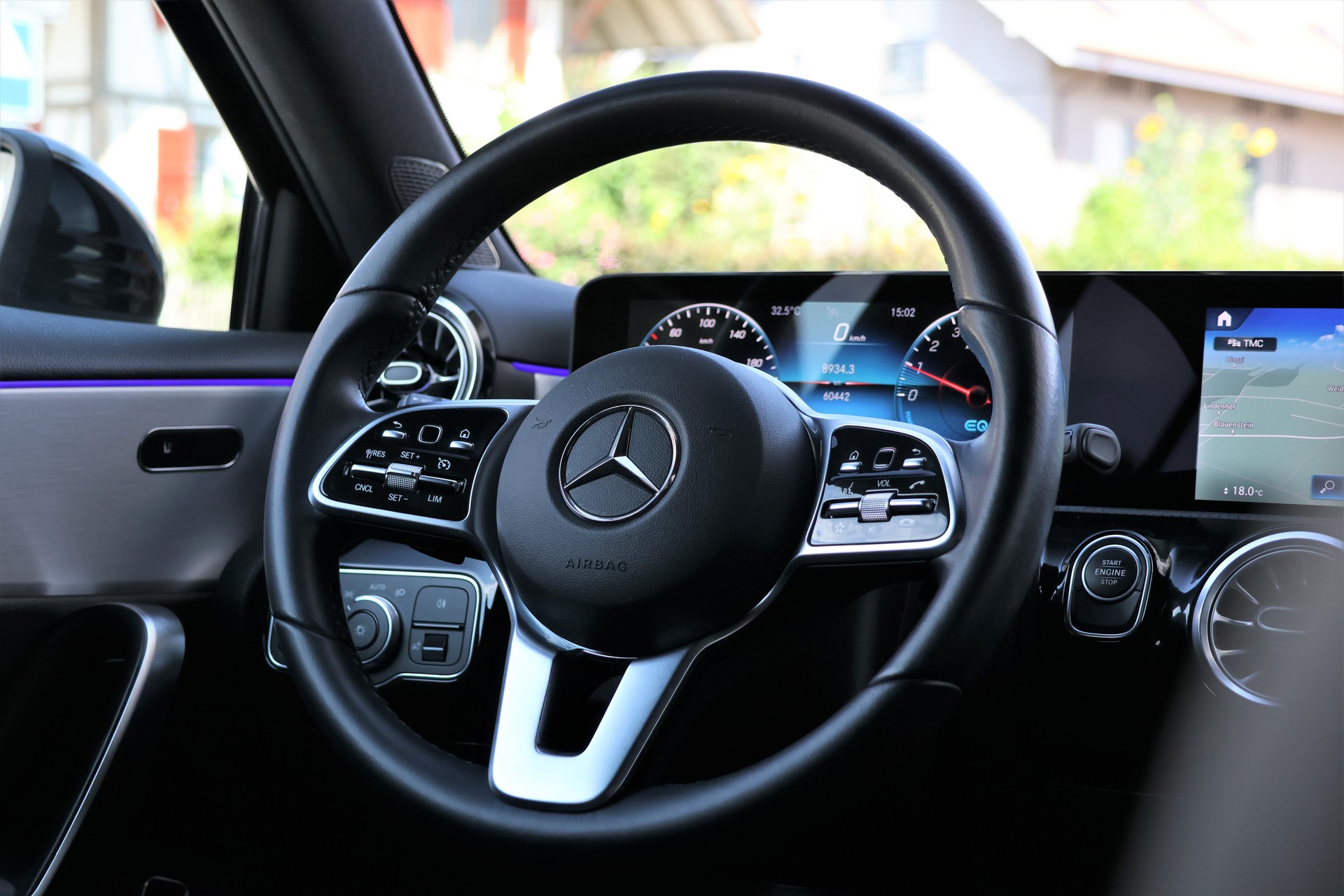 MERCEDES-BENZ A 250e Progressive 8G-DCT (CH)-image-13