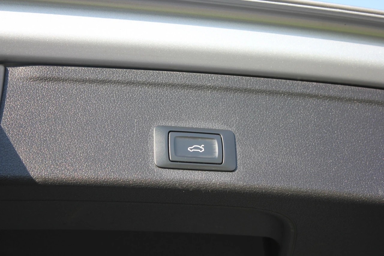 AUDI A4 allroad 2.0 TDI quattro S-tronic-image-6