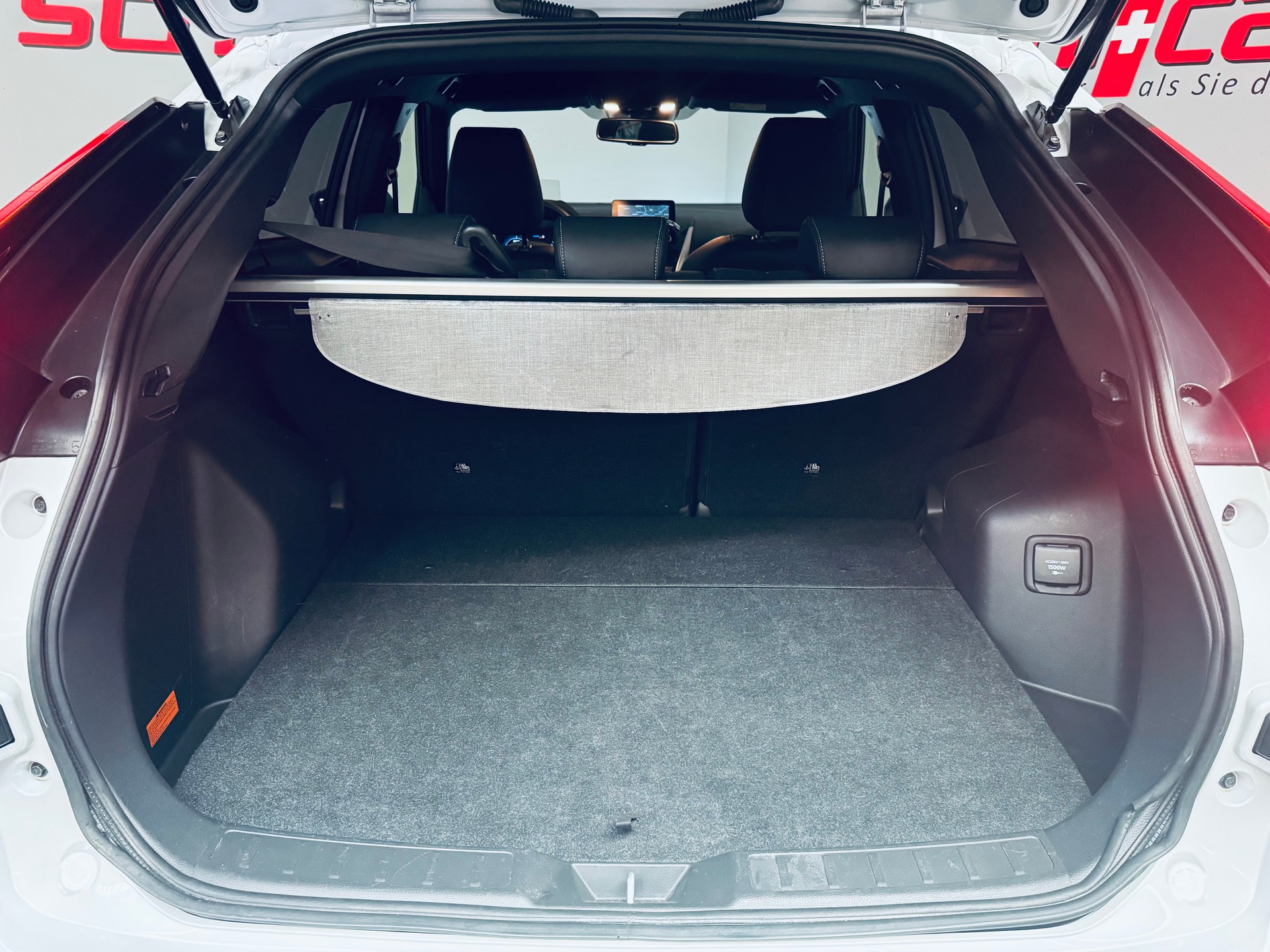 MITSUBISHI Eclipse Cross 2.4 PHEV Diamond 4WD-image-10