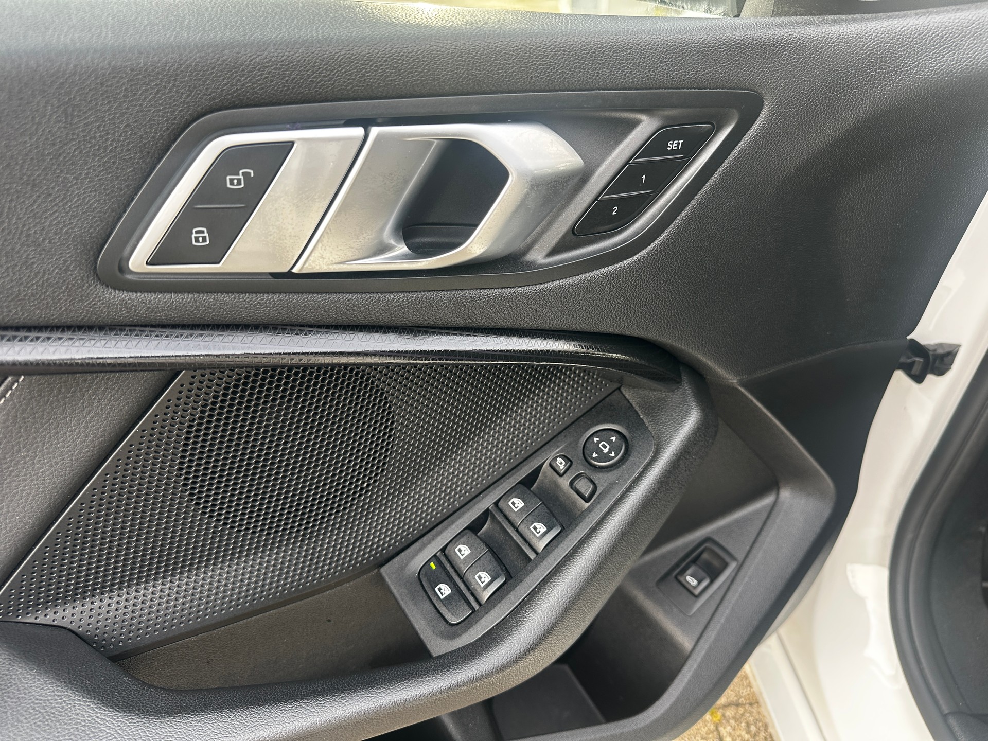 BMW 116d Steptronic M Sport-image-11