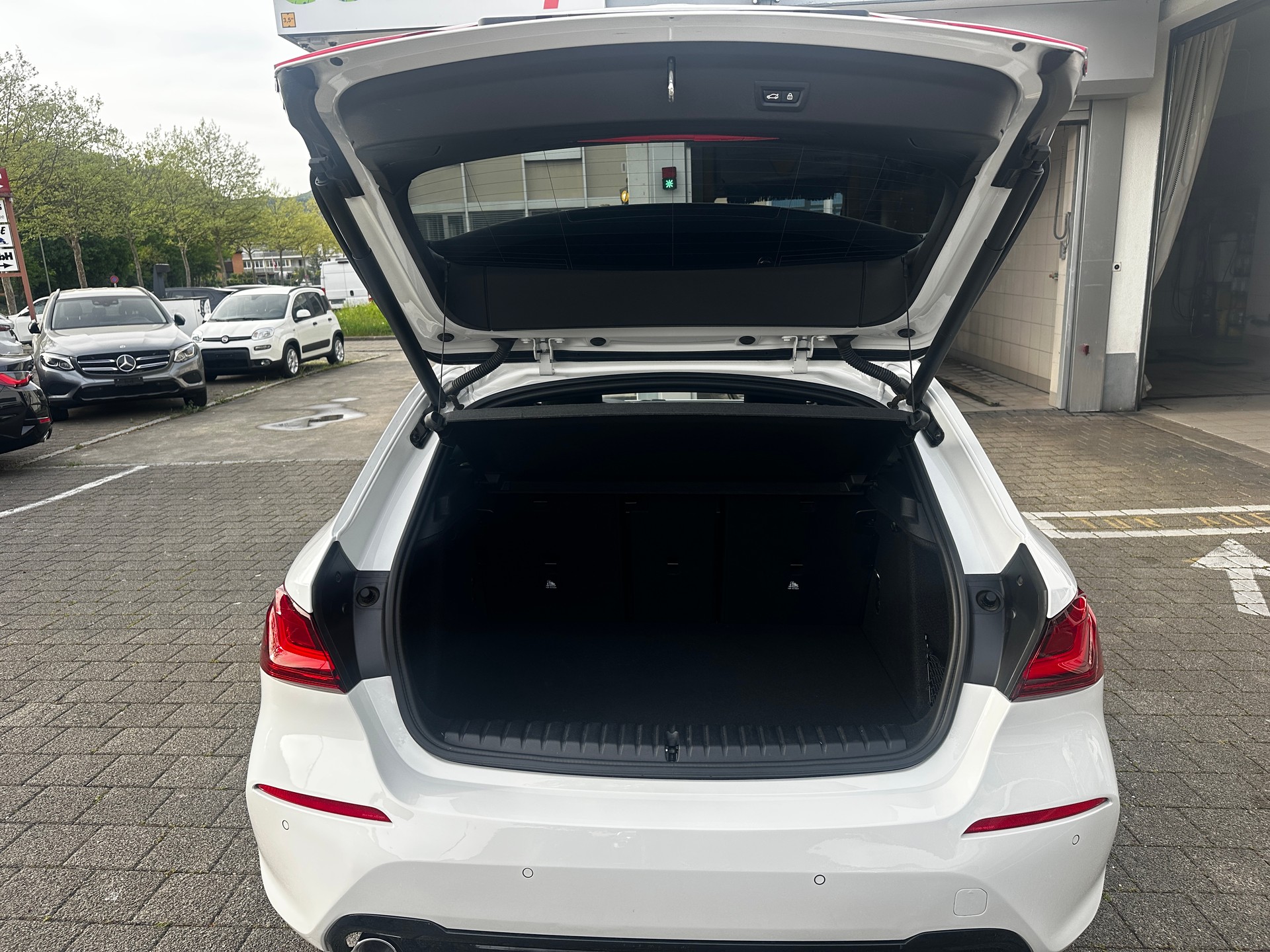 BMW 116d Steptronic M Sport-image-17