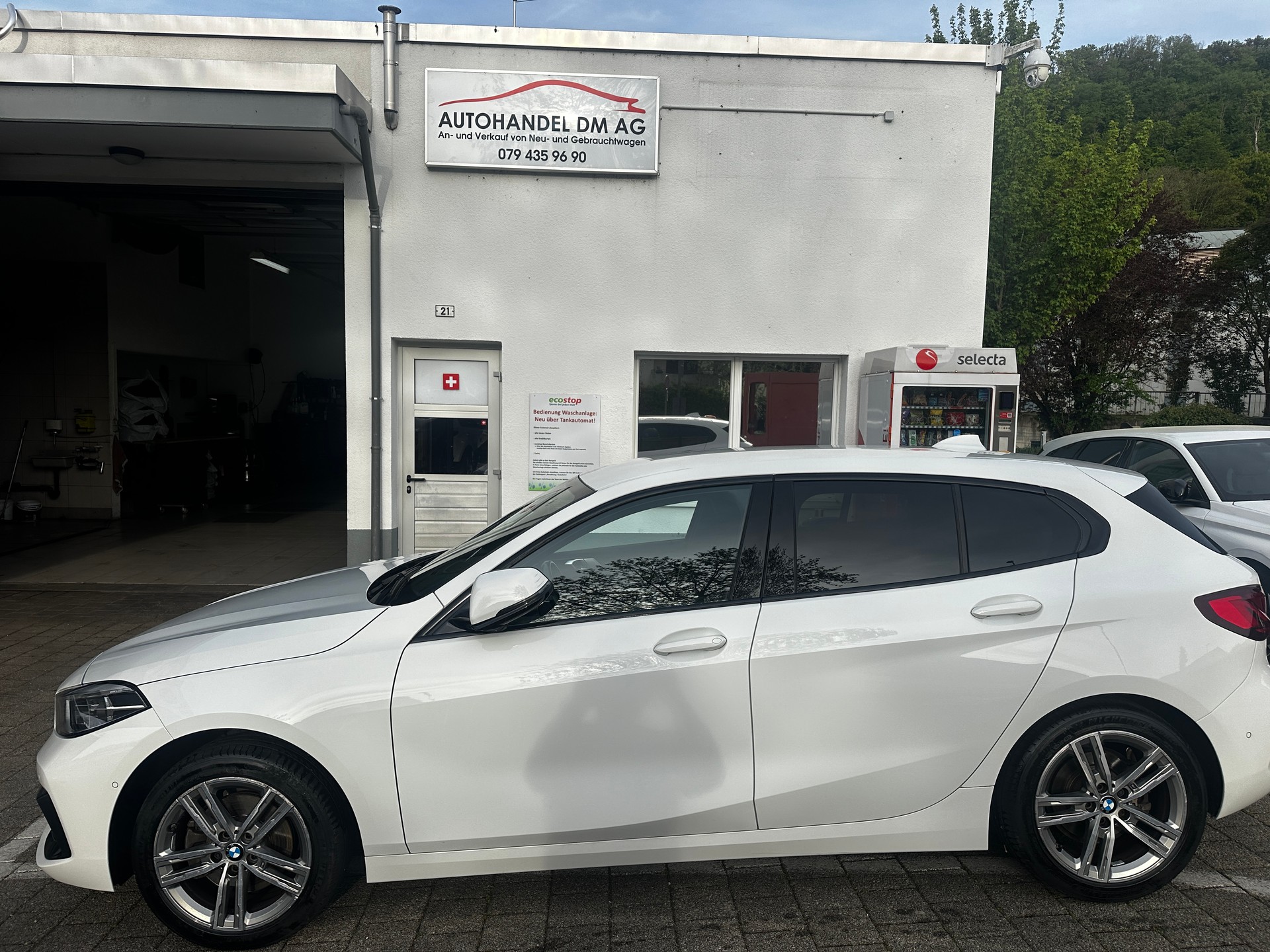 BMW 116d Steptronic M Sport-image-2