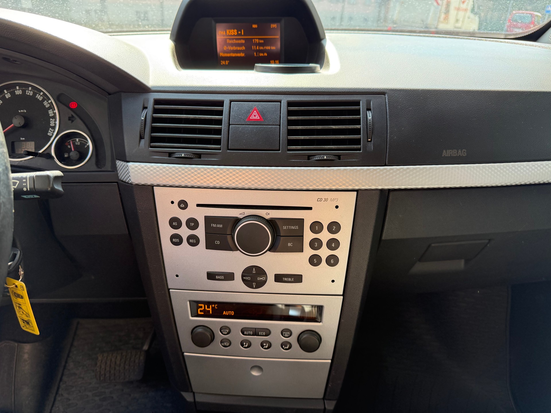 OPEL Meriva 1.6i-16 TP Cosmo-image-15