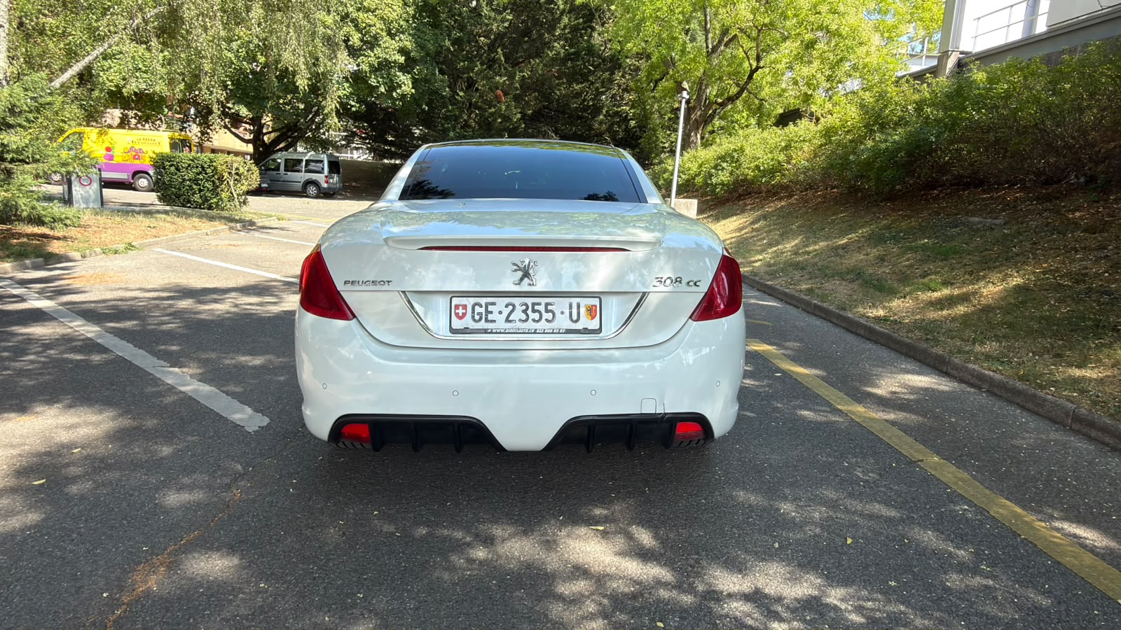 PEUGEOT CC 2.0 HDI-image-11