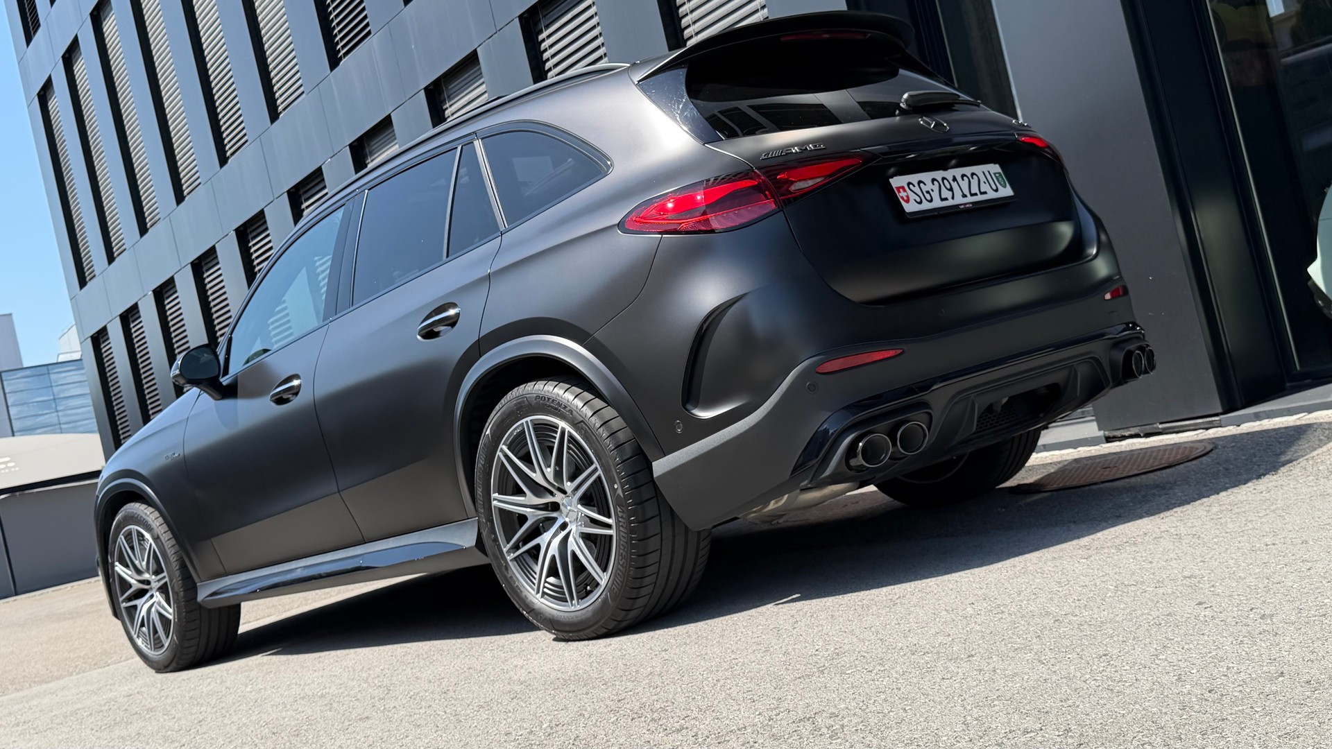 MERCEDES-BENZ GLC 43 AMG Executive Edition ♦️NP 115'327.-* Sehr selten mit AMG Performance Sitze*Topzustand♦️-image-3