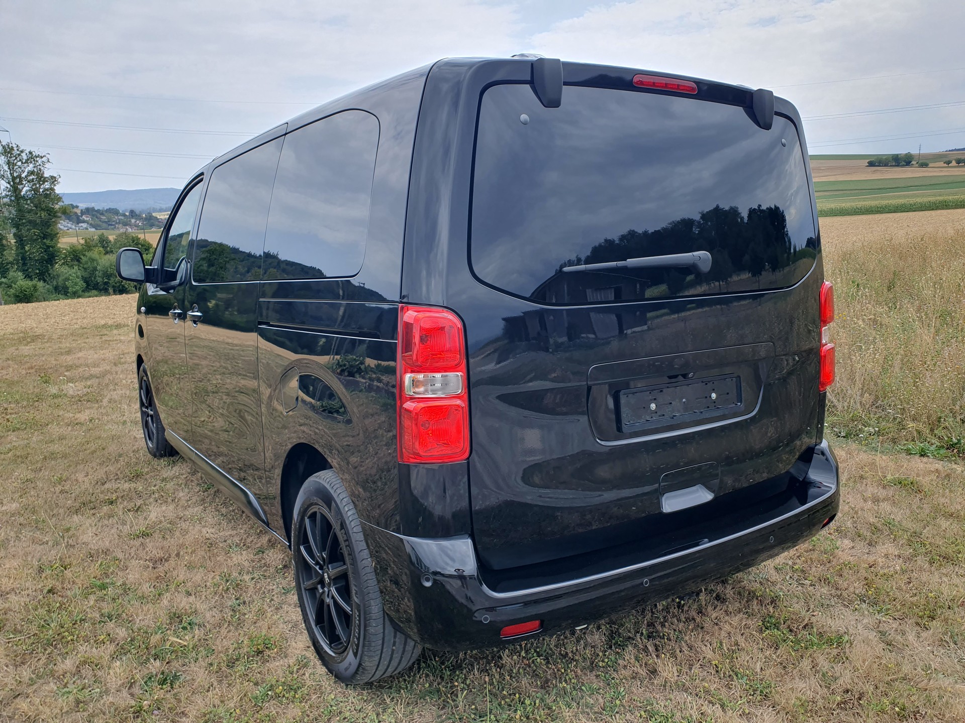 OPEL Zafira Life 2.0 CDTI Business Elegance M Automatik-image-2