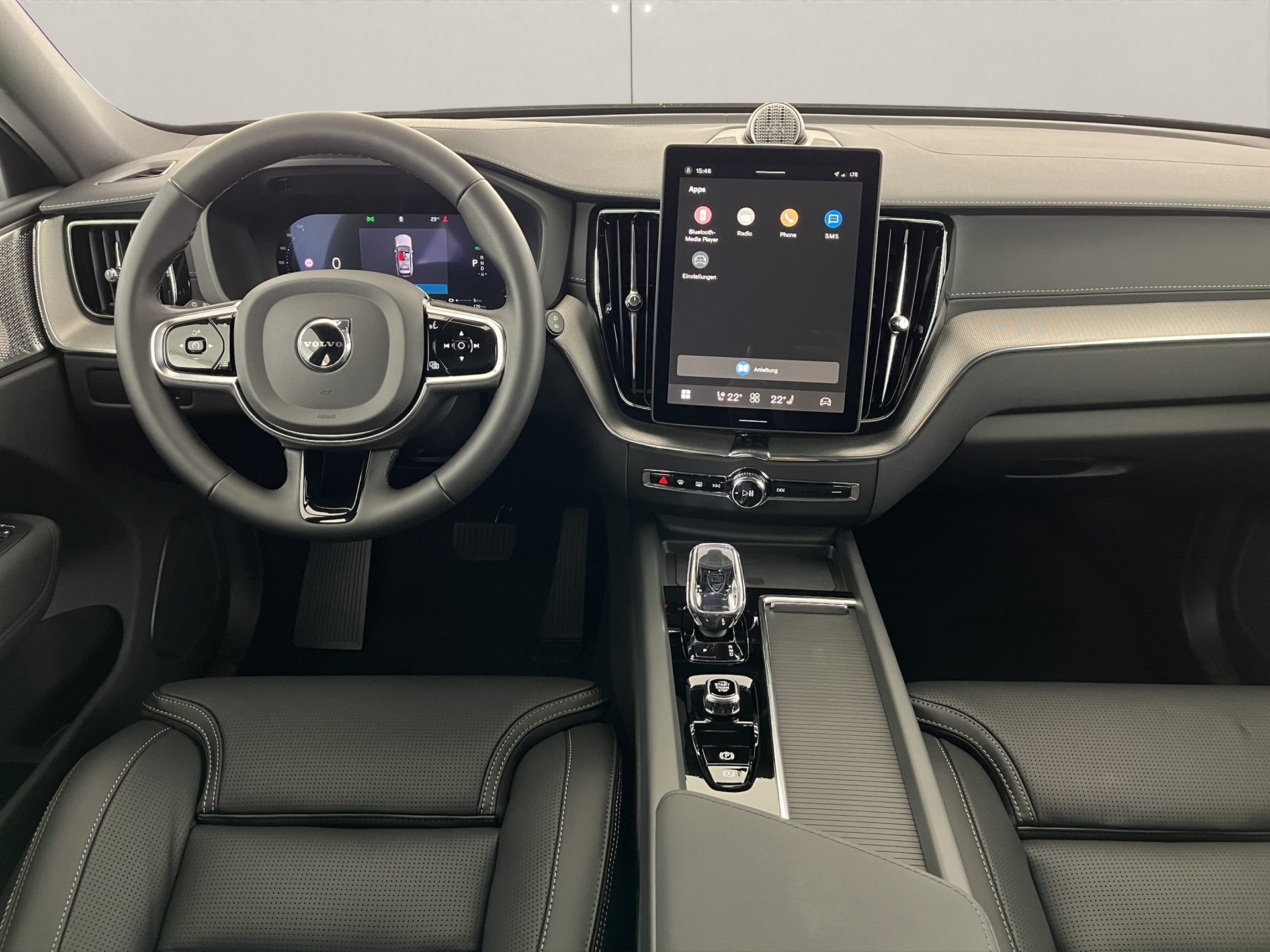 VOLVO XC60 2.0 T8 TE Black Edition eAWD-image-9