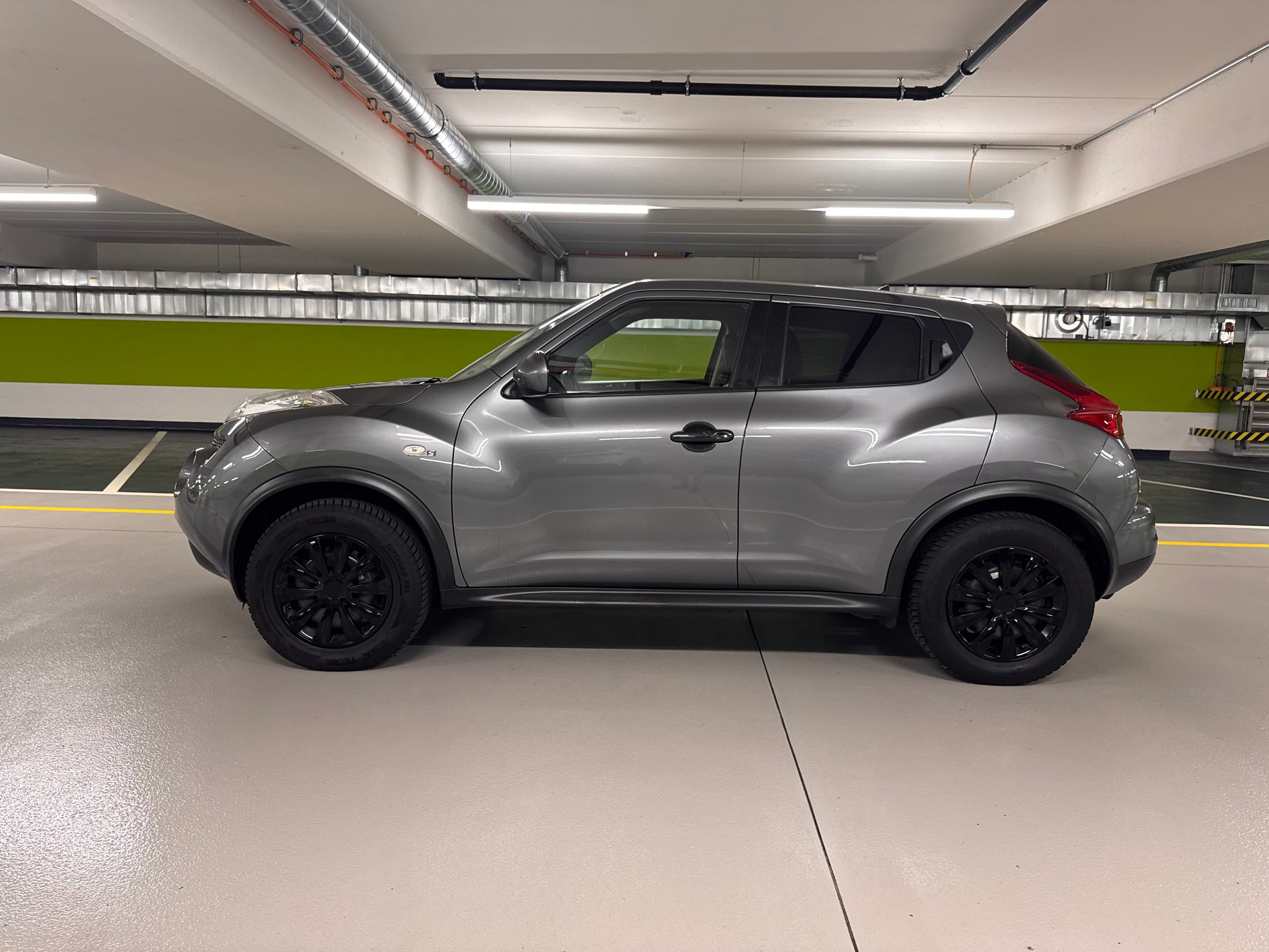 NISSAN Juke 1.6 DIG-T tekna 4x4 Xtronic M-CVT-image-6