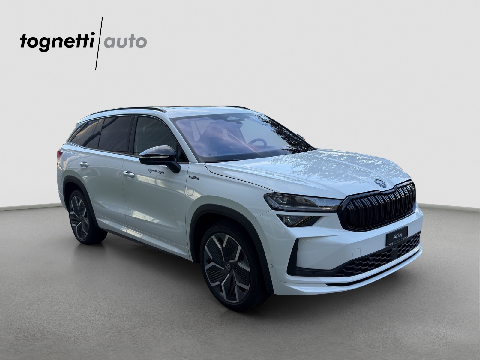 SKODA Kodiaq 1.5 TSI PHEV Sportline-showroom-element-1