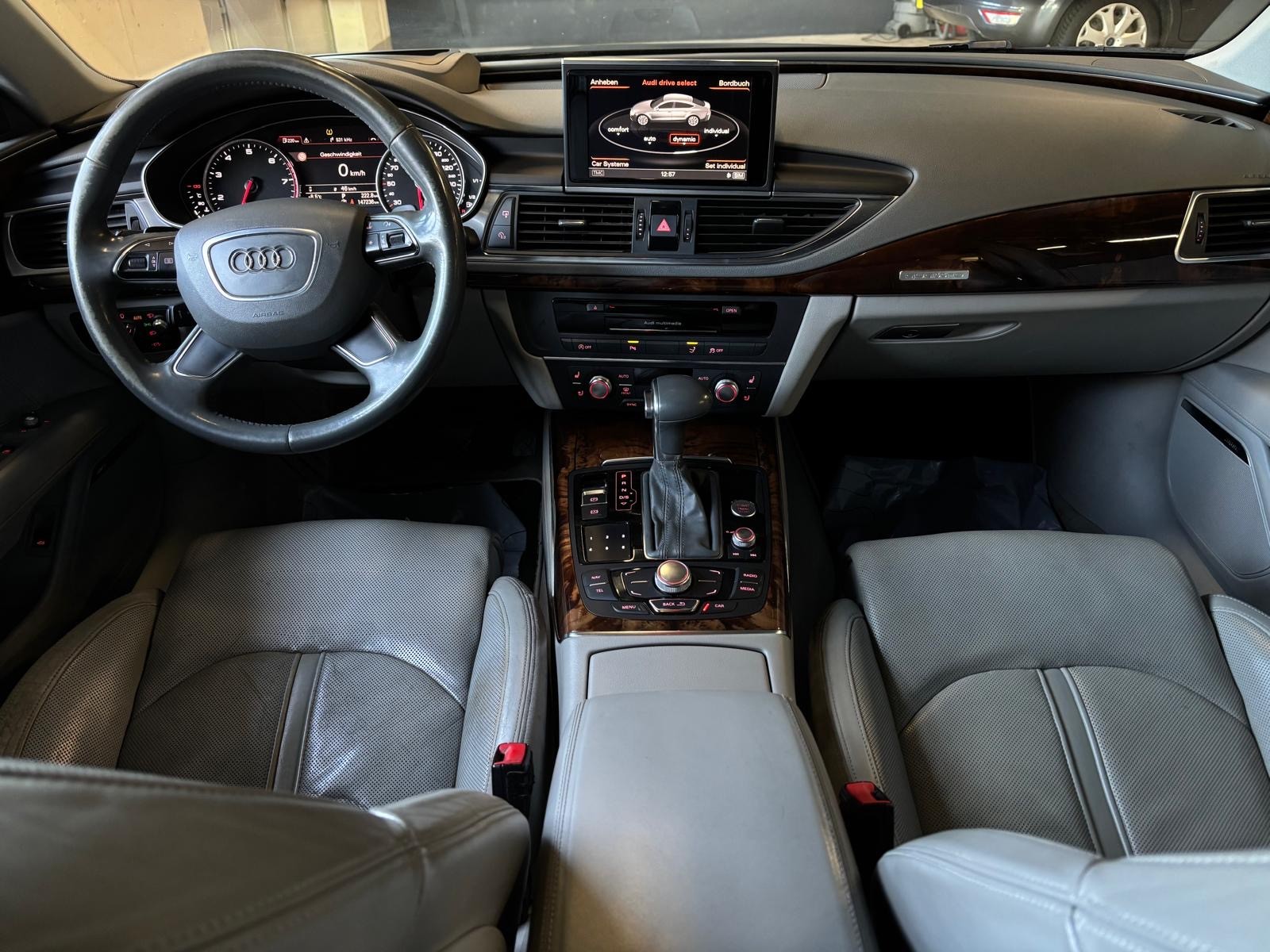 AUDI A7 Sportback 3.0 TFSI quattro S-tronic-image-11