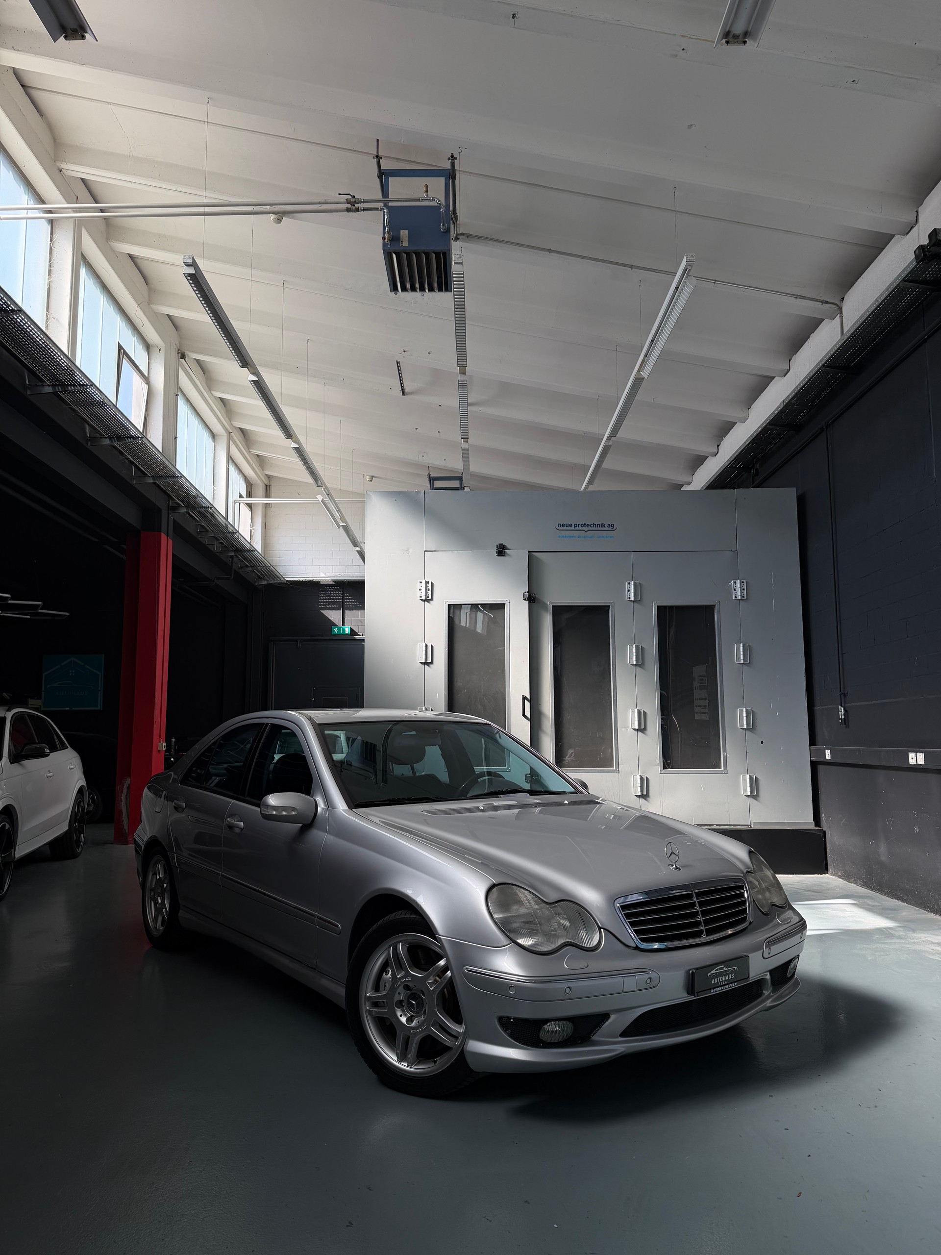 MERCEDES-BENZ C 32 AMG Automatic-image-0