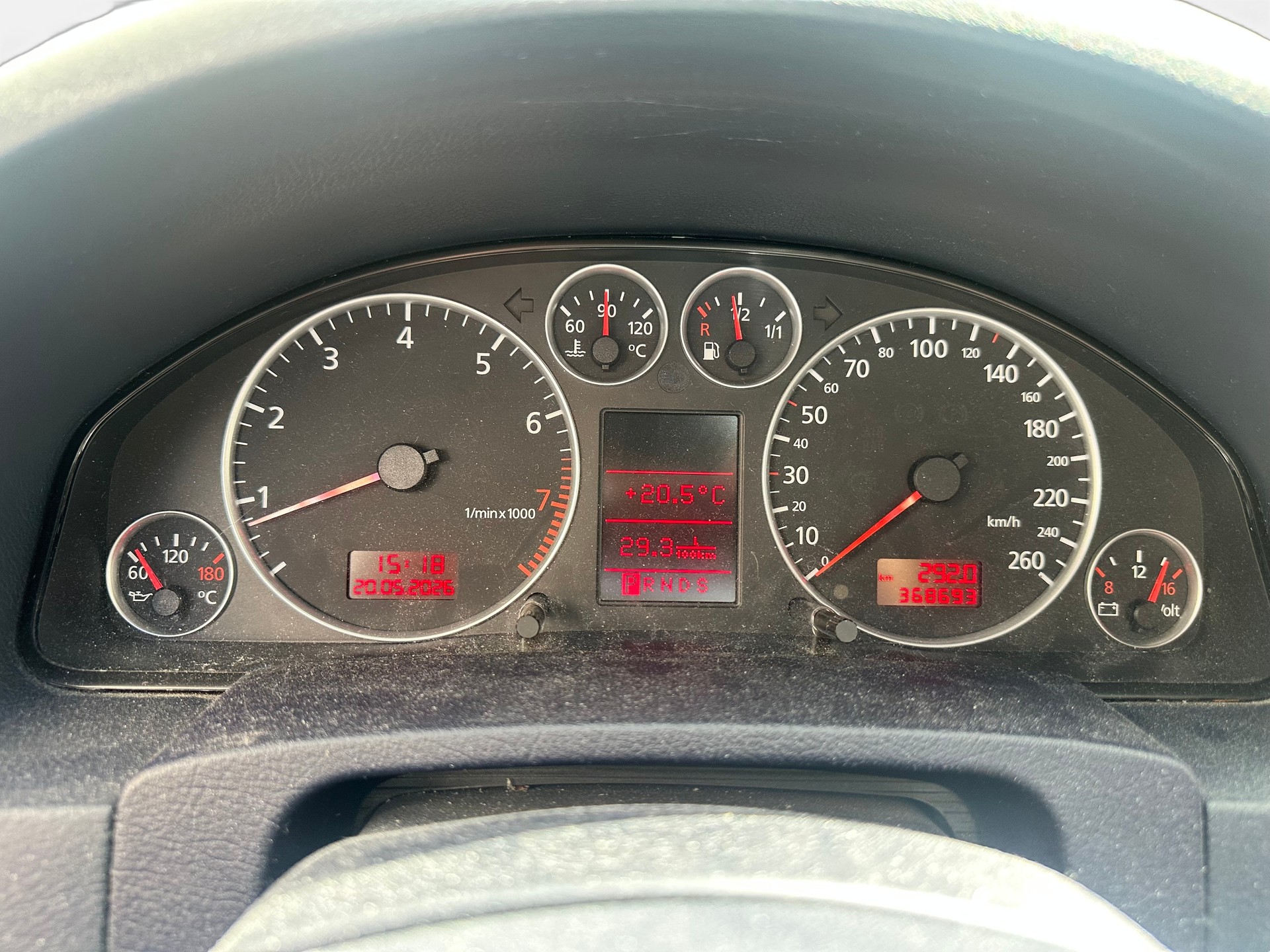 AUDI A6 Avant 3.0-image-7