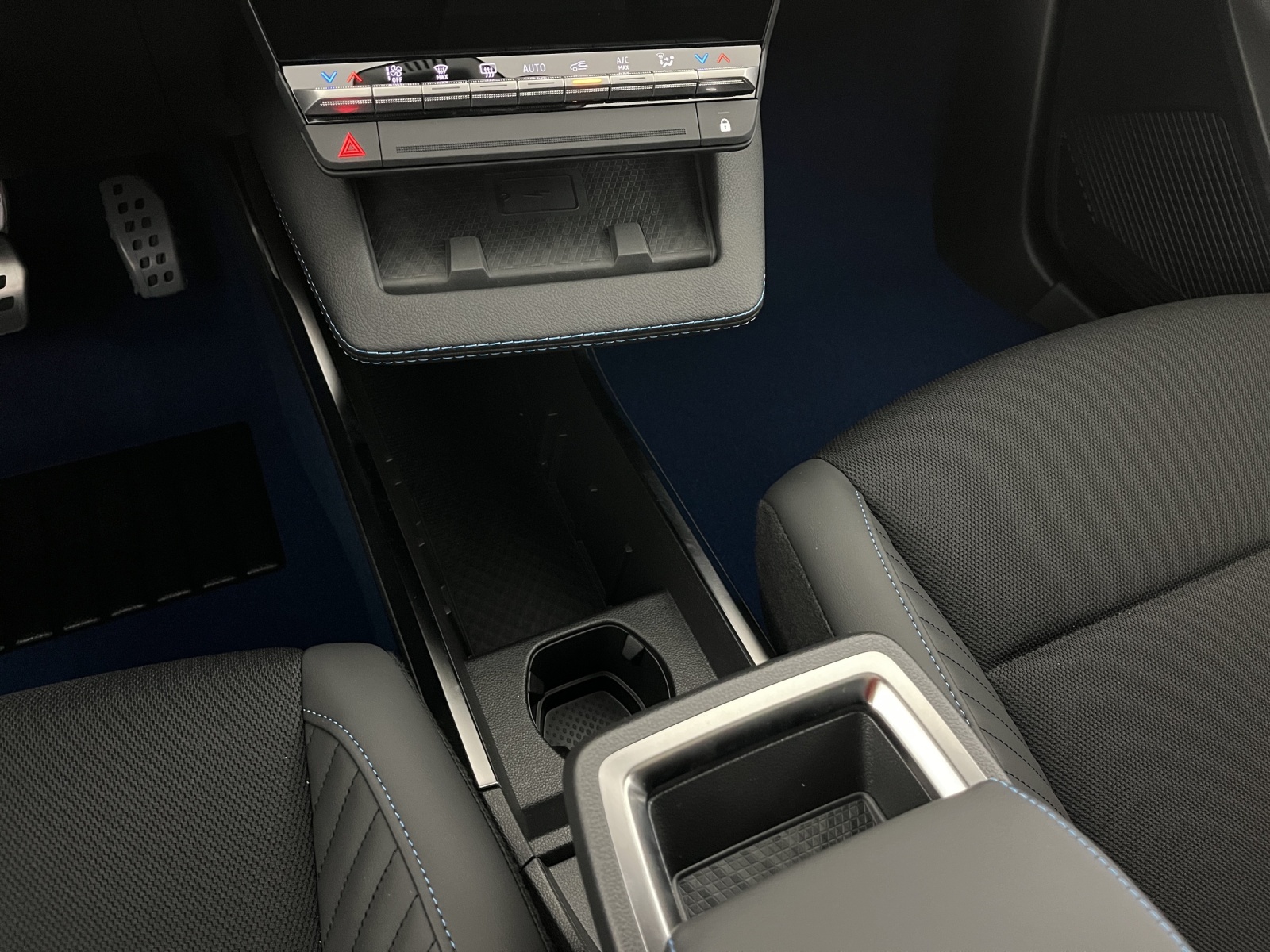RENAULT Scénic E-Tech esprit Alpine-image-13