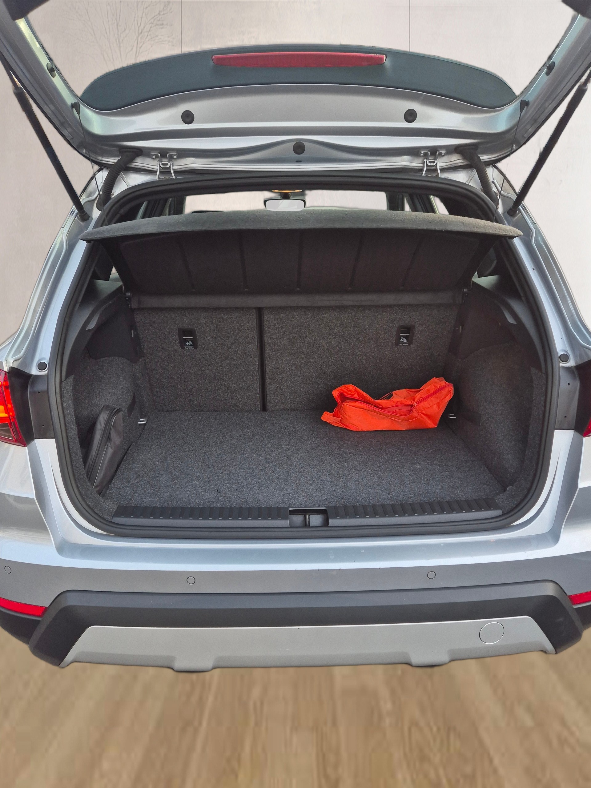 SEAT ARONA-image-10