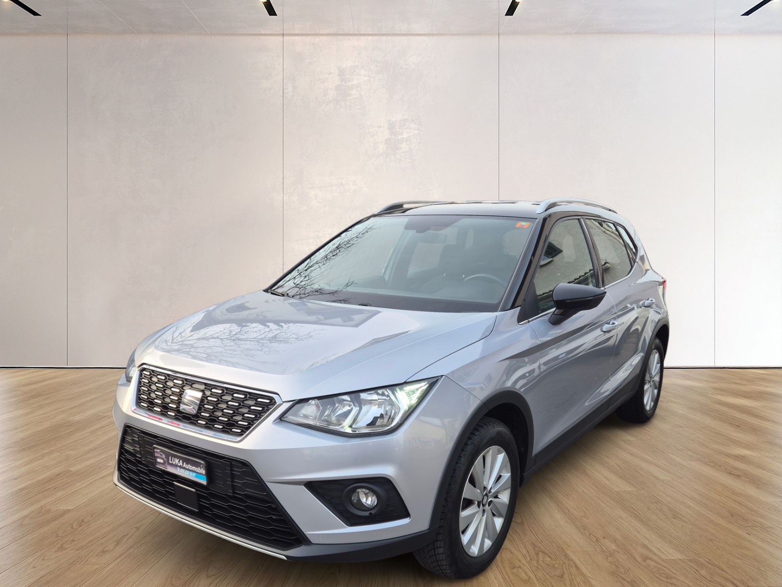 SEAT ARONA-image-0