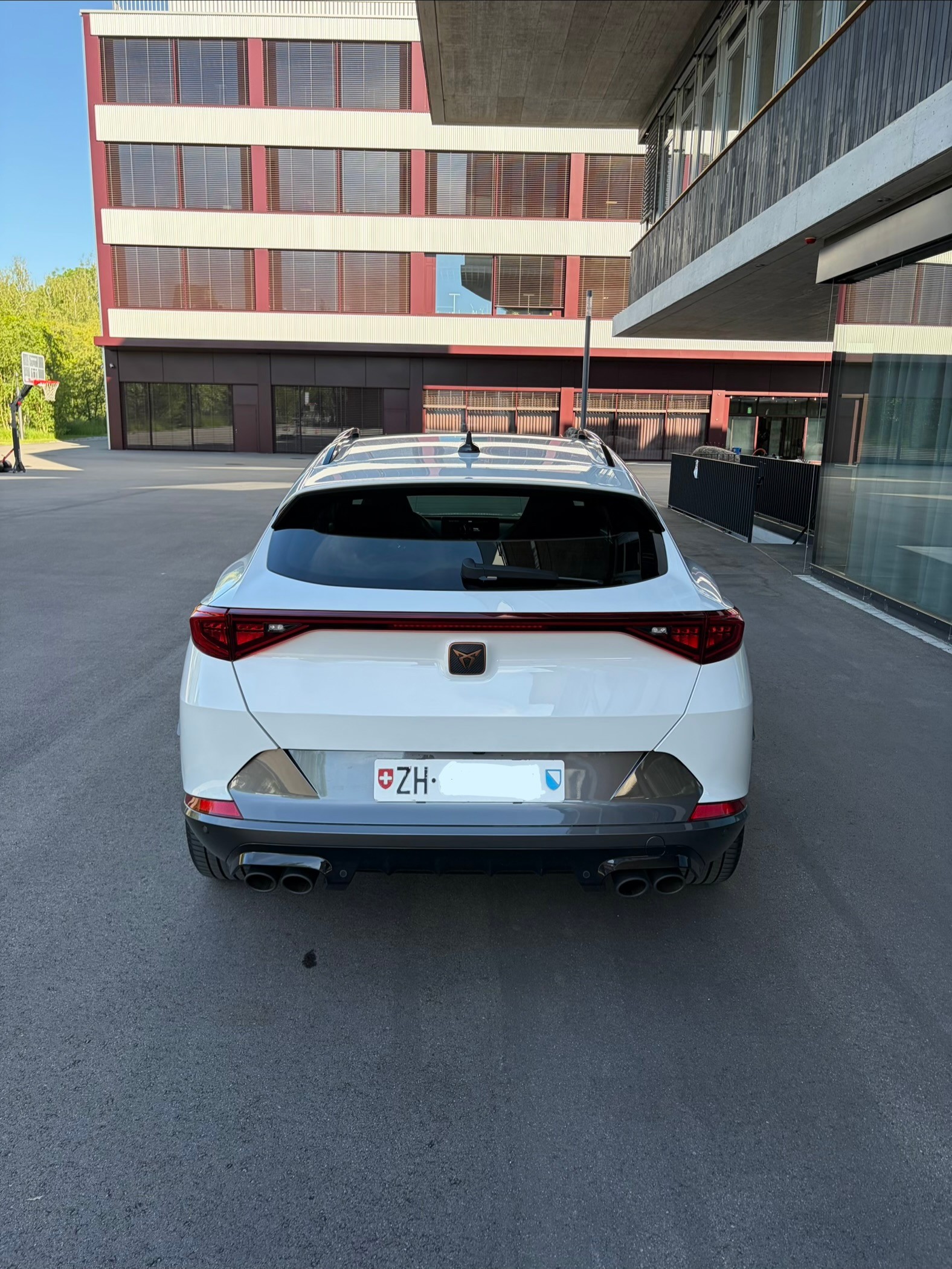 CUPRA 2.0 TSI VZ 4Drive DSG-image-4