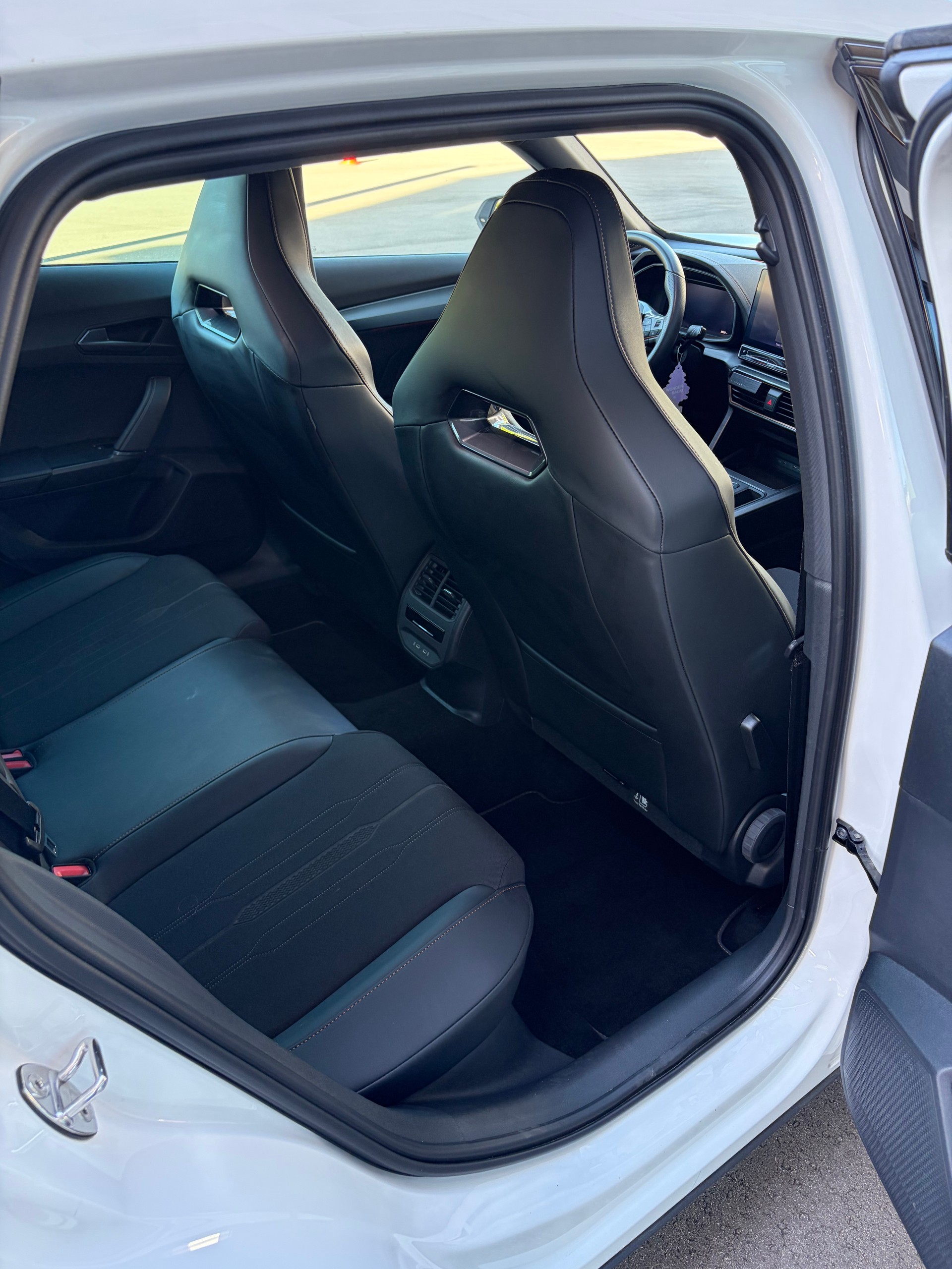 CUPRA 2.0 TSI VZ 4Drive DSG-image-7