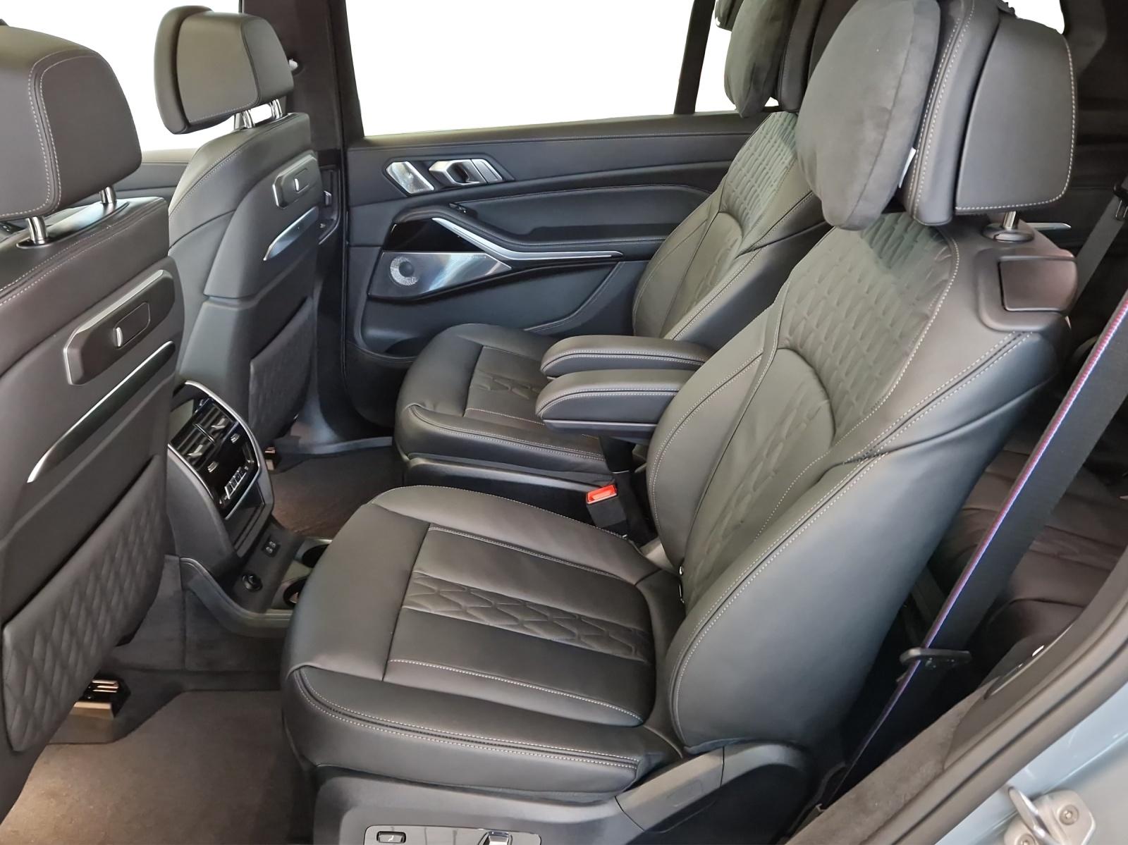 BMW X7 40d xDrive M Sport Pro-image-19