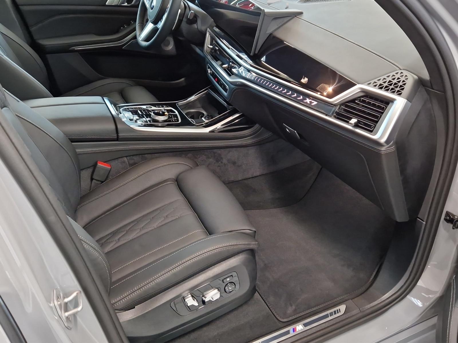 BMW X7 40d xDrive M Sport Pro-image-14