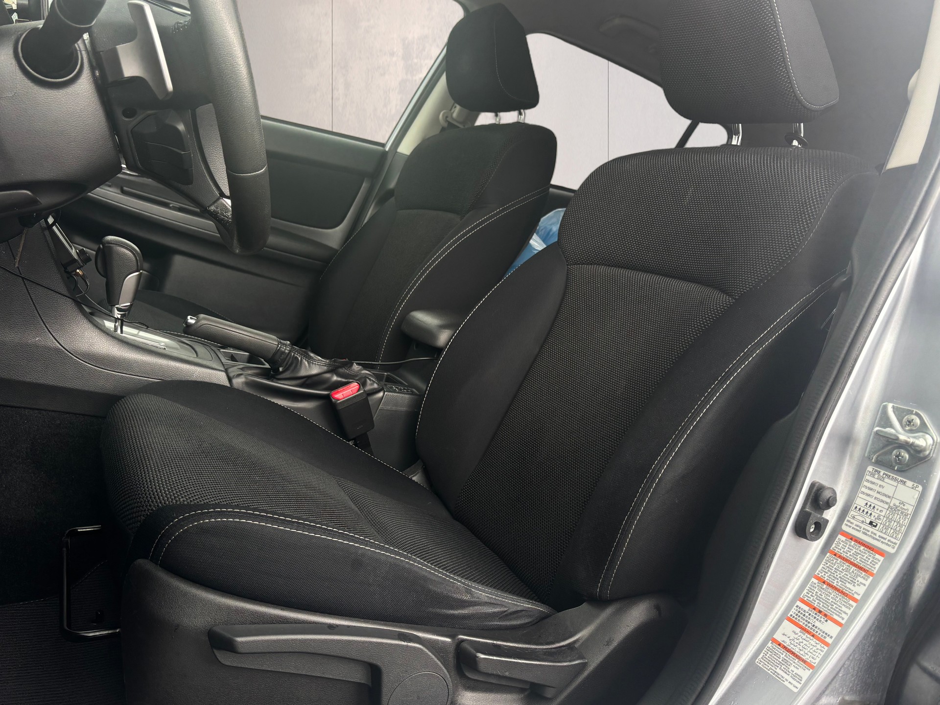SUBARU XV 2.0 Swiss Two AWD CVT-image-7