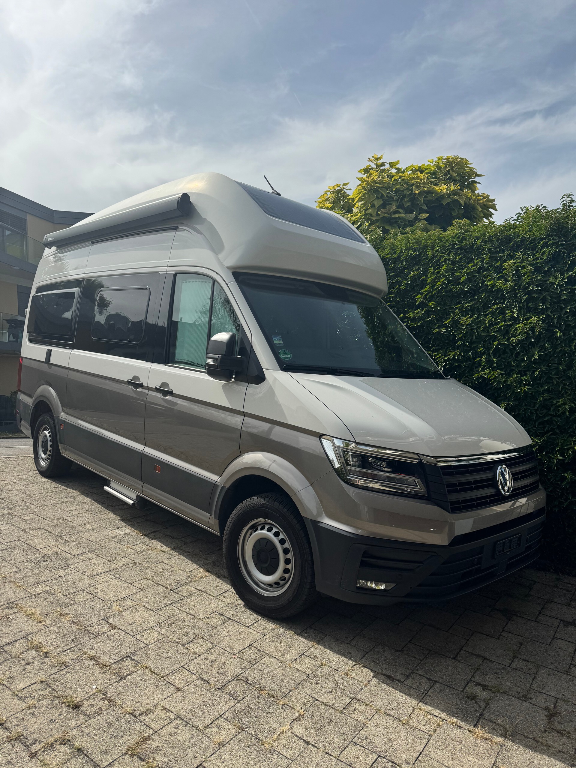 VW Grand California-image-2