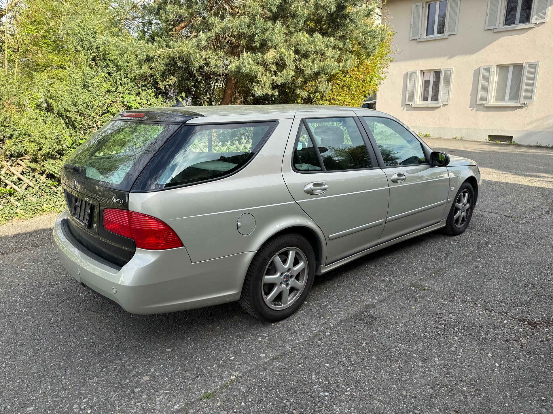 SAAB 9-5-image-3