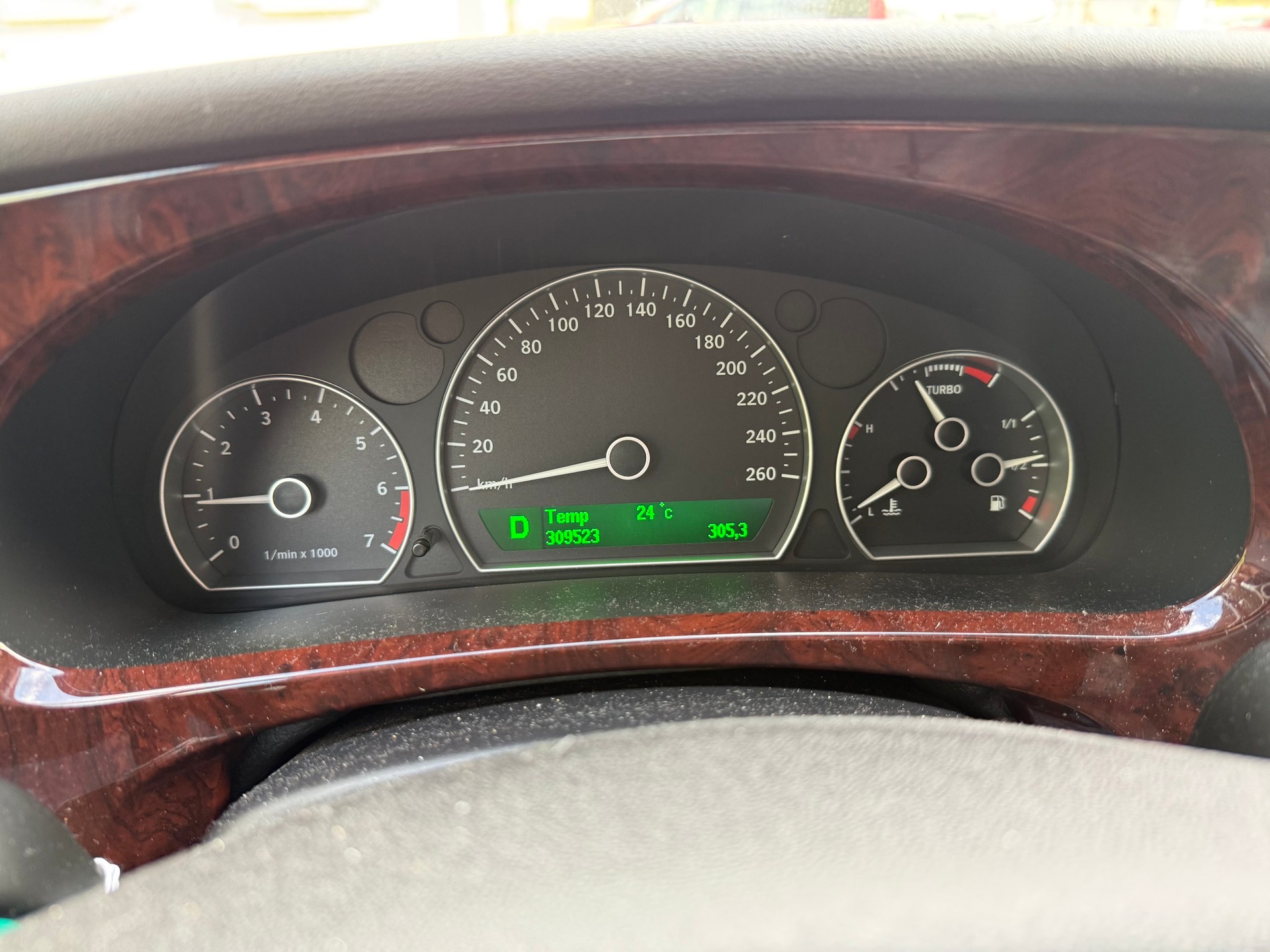 SAAB 9-5-image-6