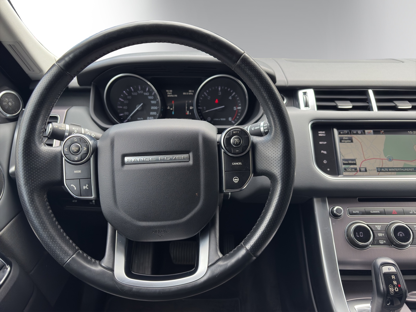 LAND ROVER Range Rover Sport 3.0 SDV6 HSE Automatic-image-11