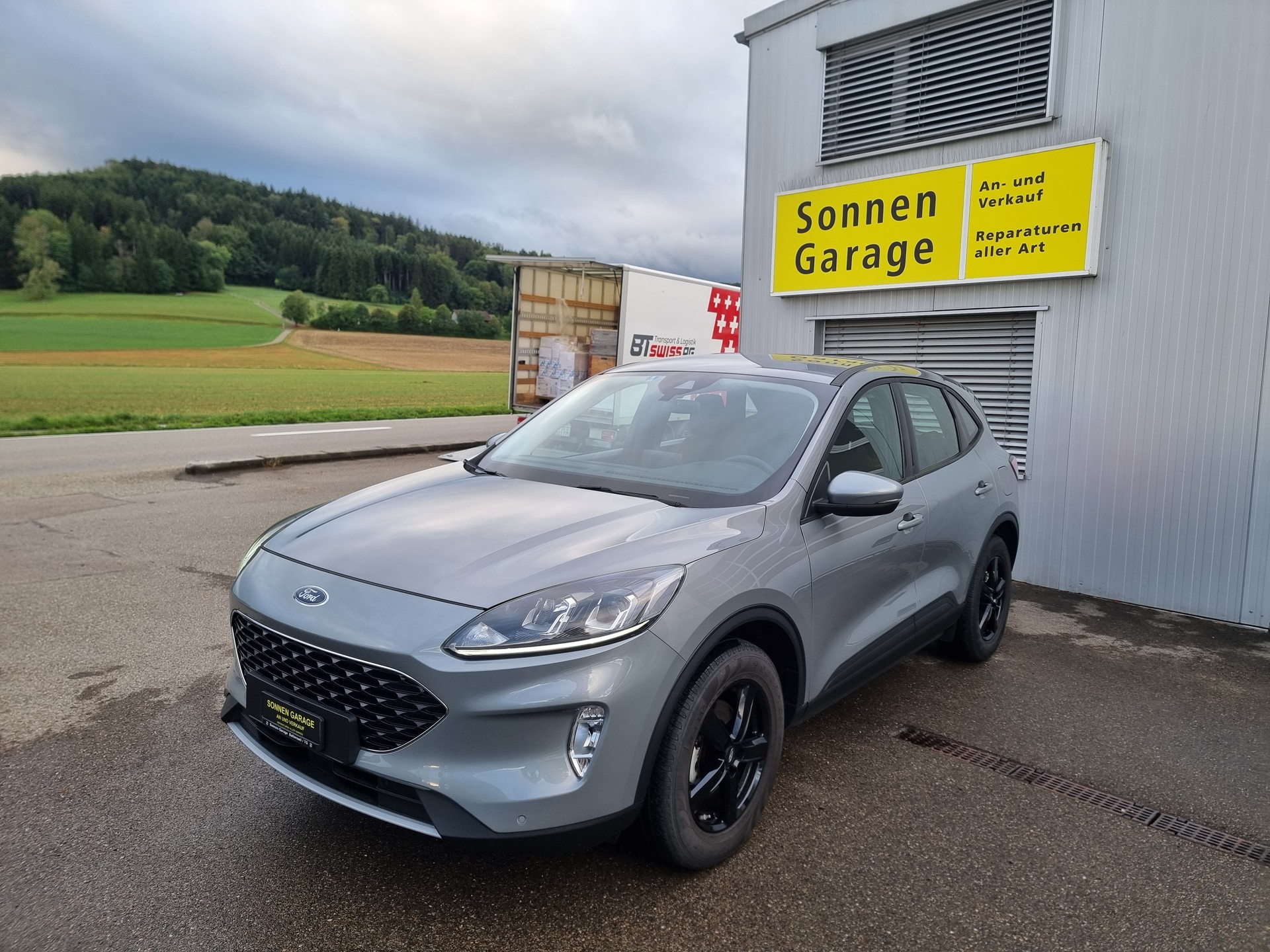 FORD Kuga 2.0 TDCi EcoBlue Vignale 4WD Automat-image-0