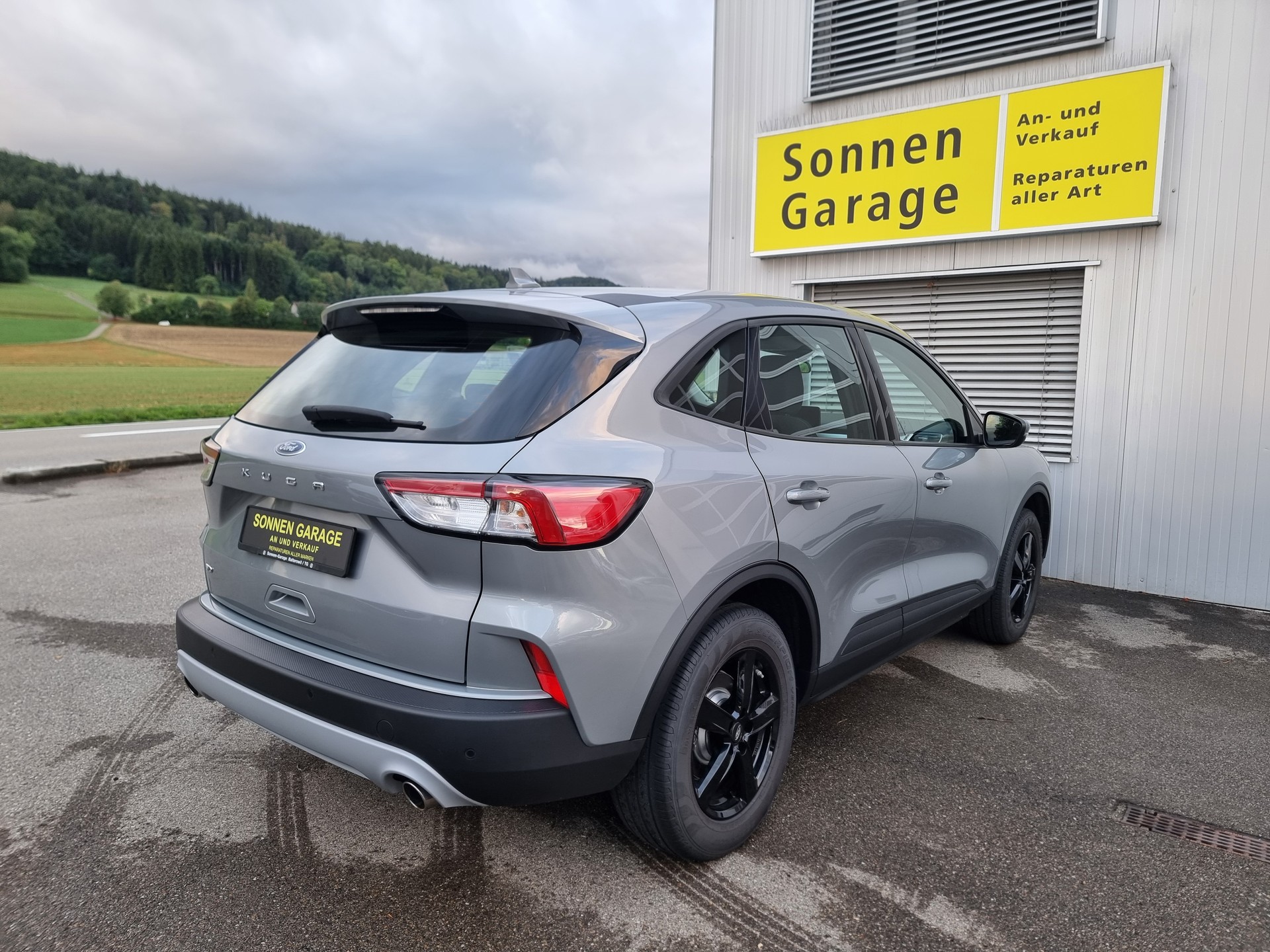 FORD Kuga 2.0 TDCi EcoBlue Vignale 4WD Automat-image-11