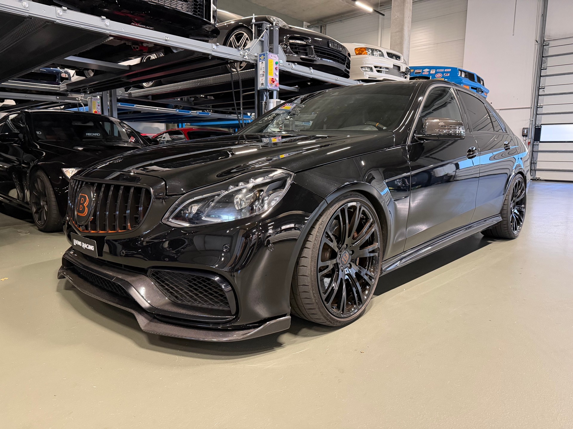 MERCEDES-BENZ E 63 AMG S 4Matic *Brabus 650*-image-1