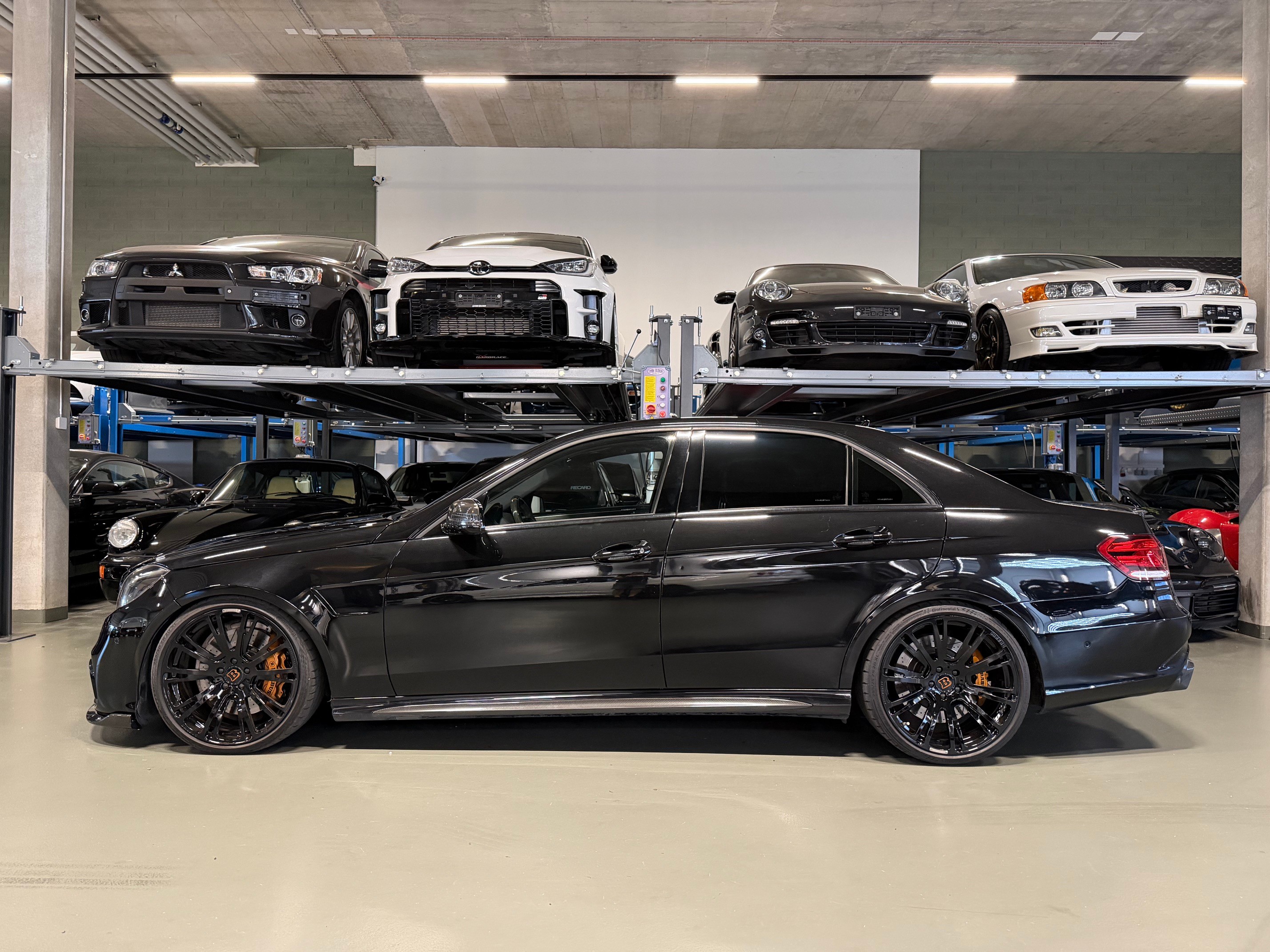 Car photo