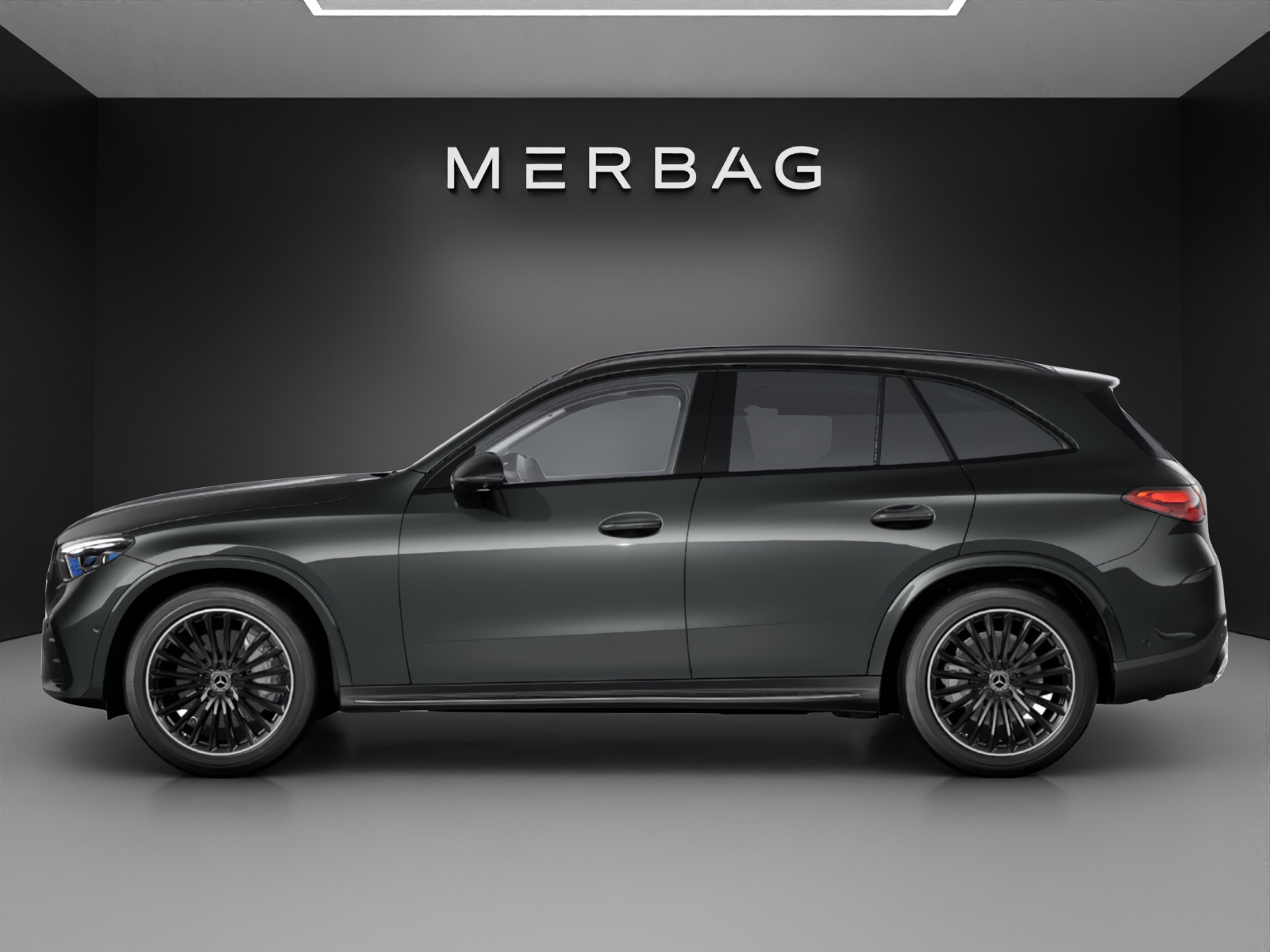 MERCEDES-BENZ GLC 220-image-2