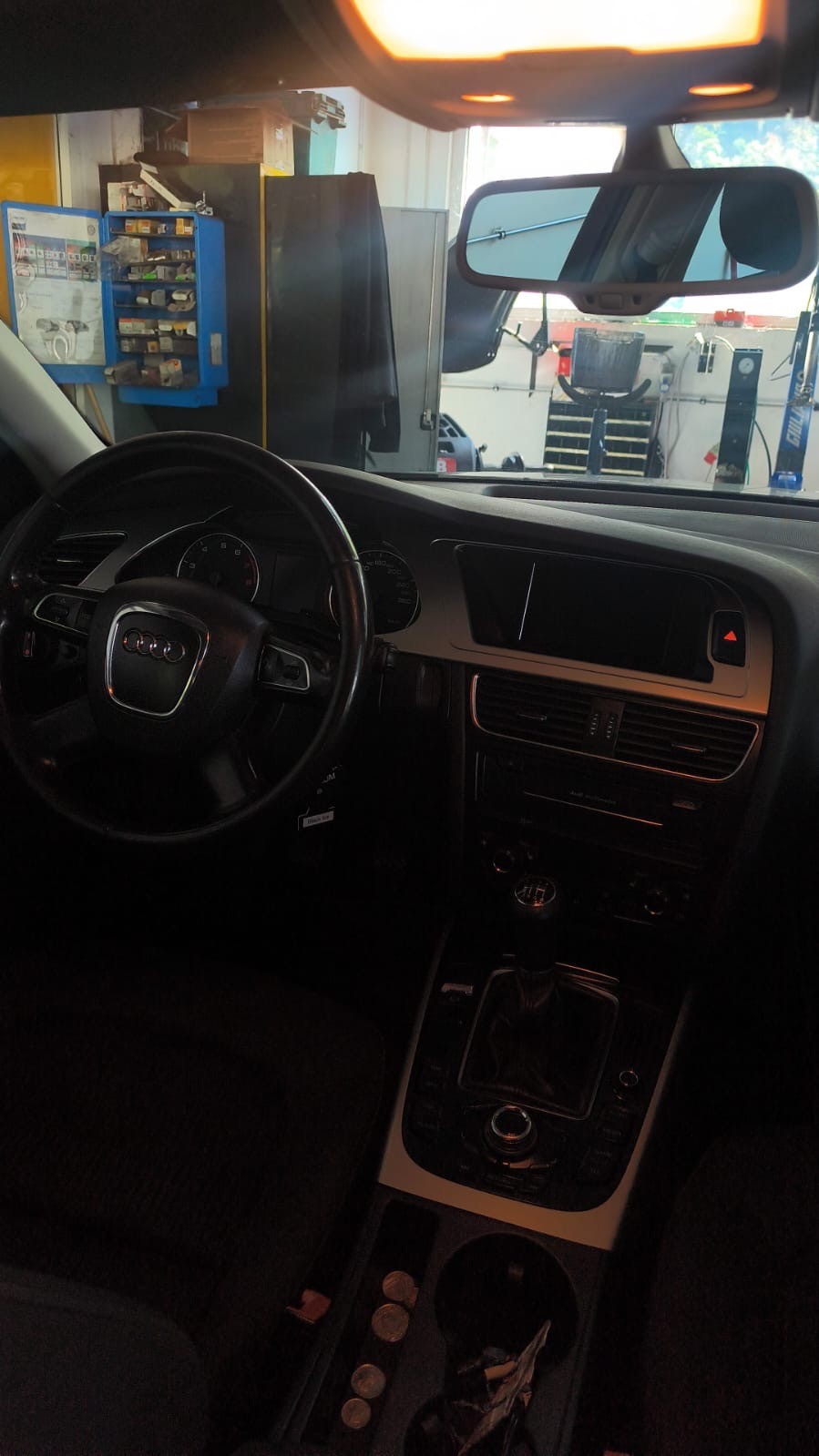 AUDI A4 Avant 1.8 TFSI quattro-image-5