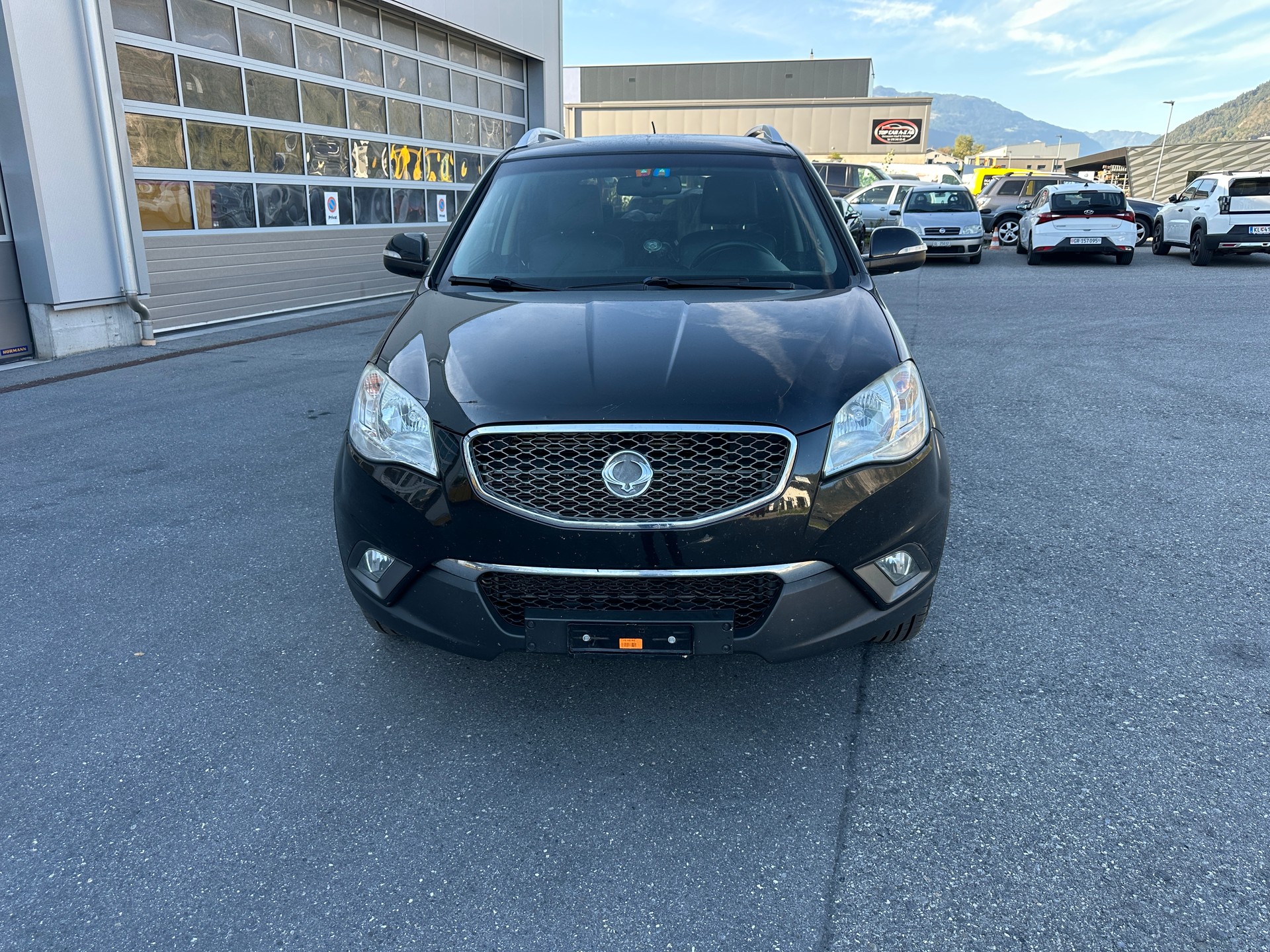 KGM-SsangYong Korando 2.0 e-XDI Sapphire 4WD Automatic-image-0