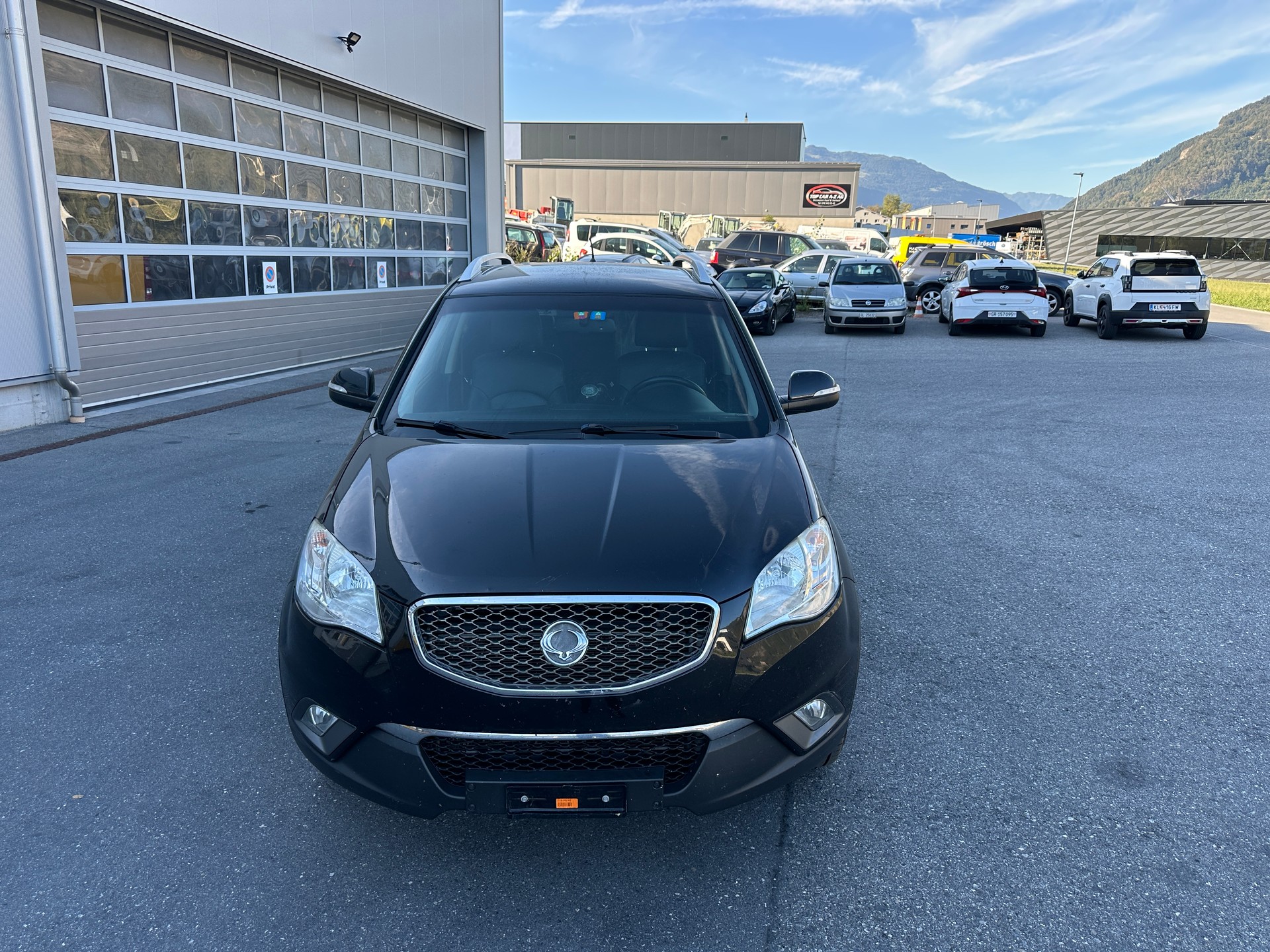 KGM-SsangYong Korando 2.0 e-XDI Sapphire 4WD Automatic-image-1