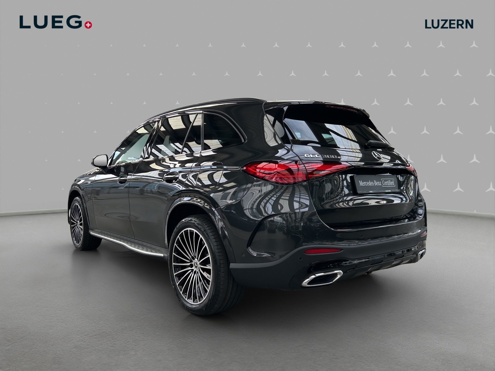 MERCEDES-BENZ GLC 300 e 4Matic 9G-Tronic-image-2