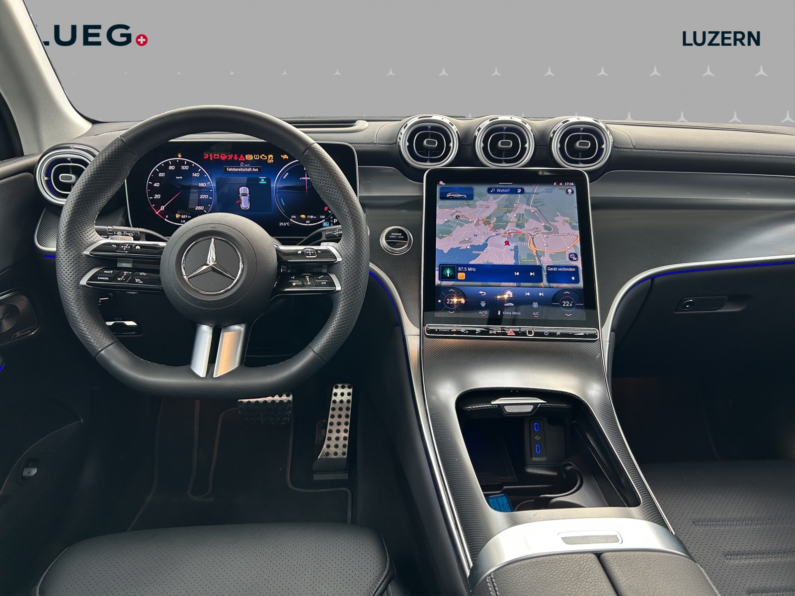 MERCEDES-BENZ GLC 300 e 4Matic 9G-Tronic-image-10