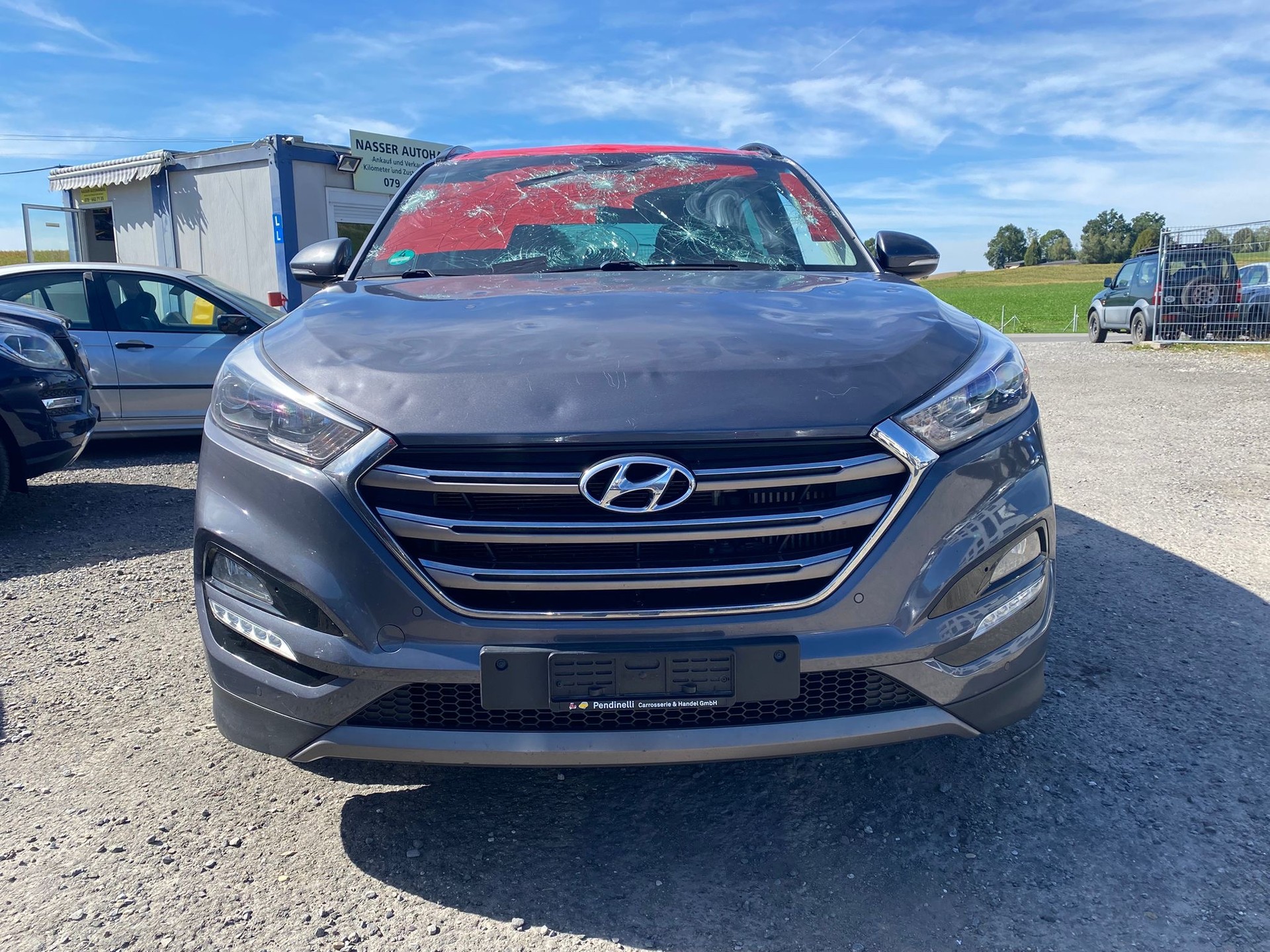 HYUNDAI Tucson 2.0 CRDI Launch Edition 4WD Automatic-image-2
