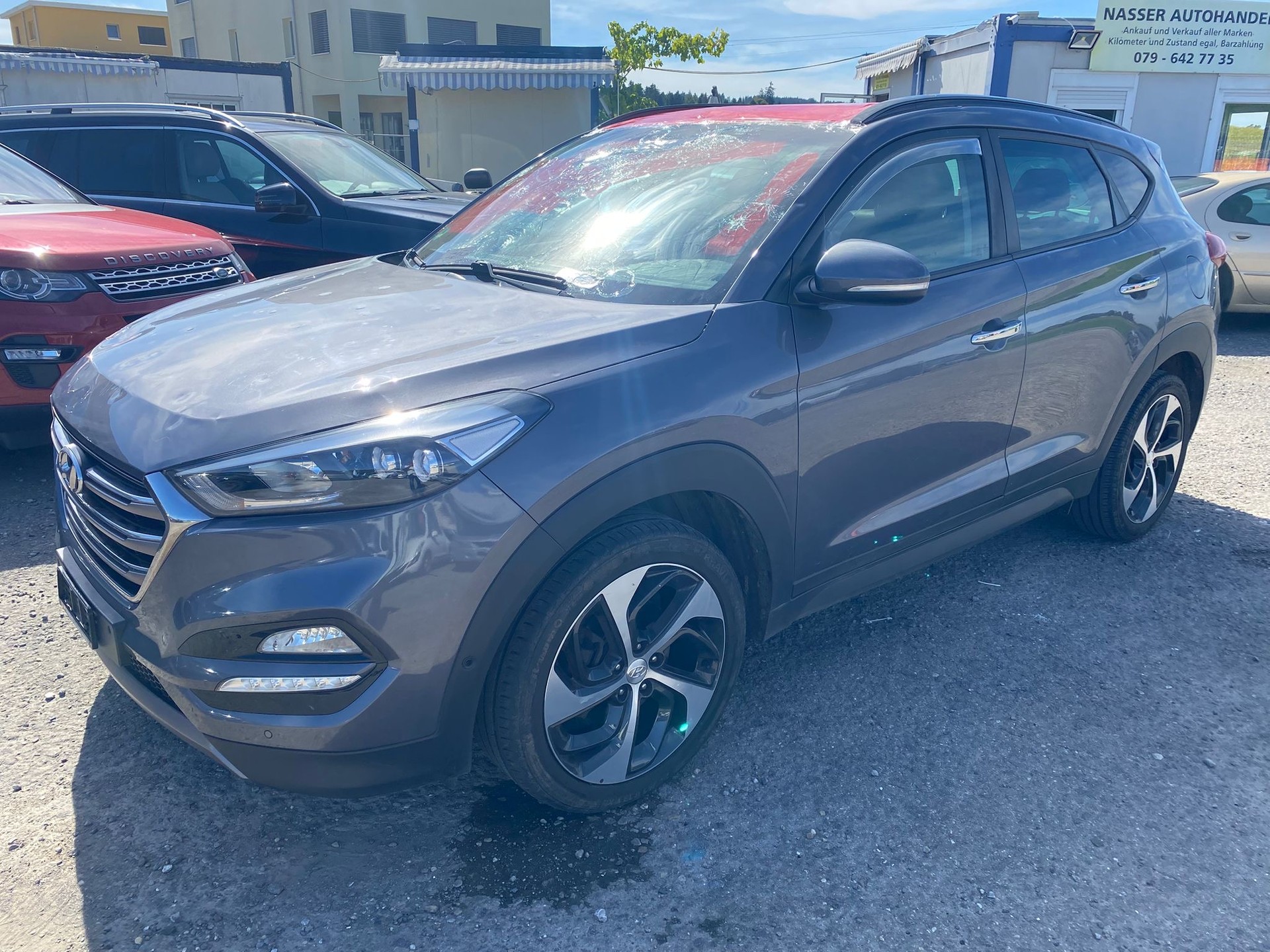HYUNDAI Tucson 2.0 CRDI Launch Edition 4WD Automatic-image-1