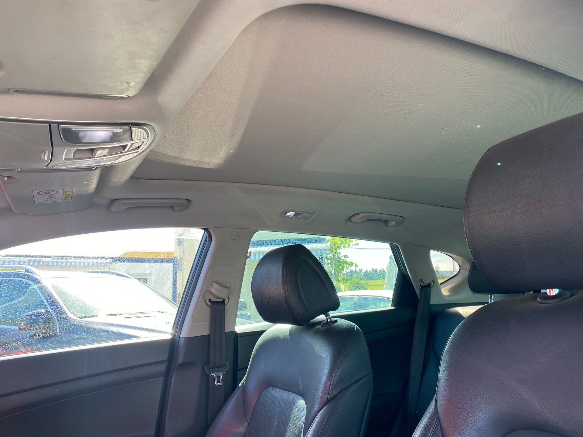 HYUNDAI Tucson 2.0 CRDI Launch Edition 4WD Automatic-image-10