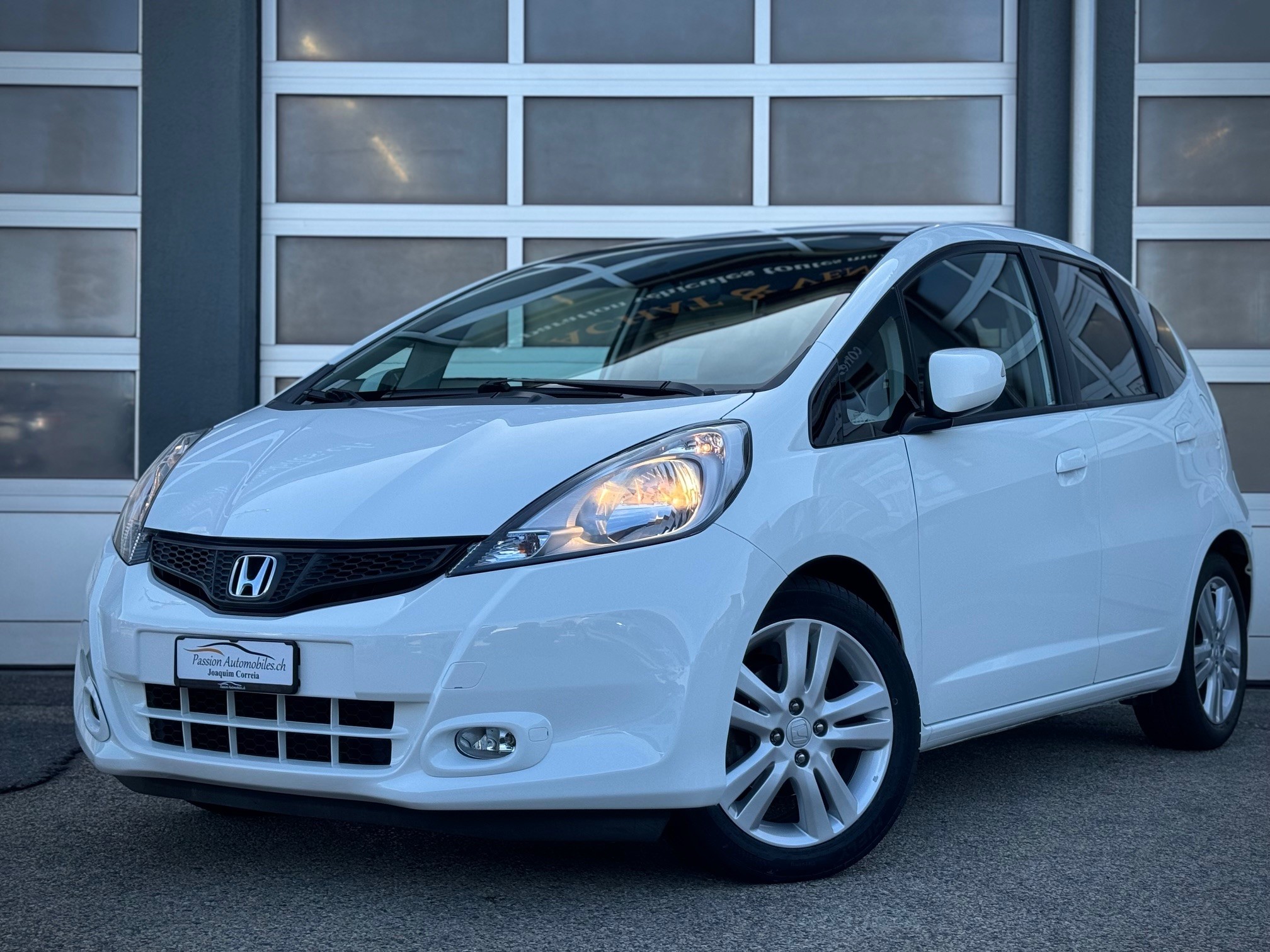 Car photo