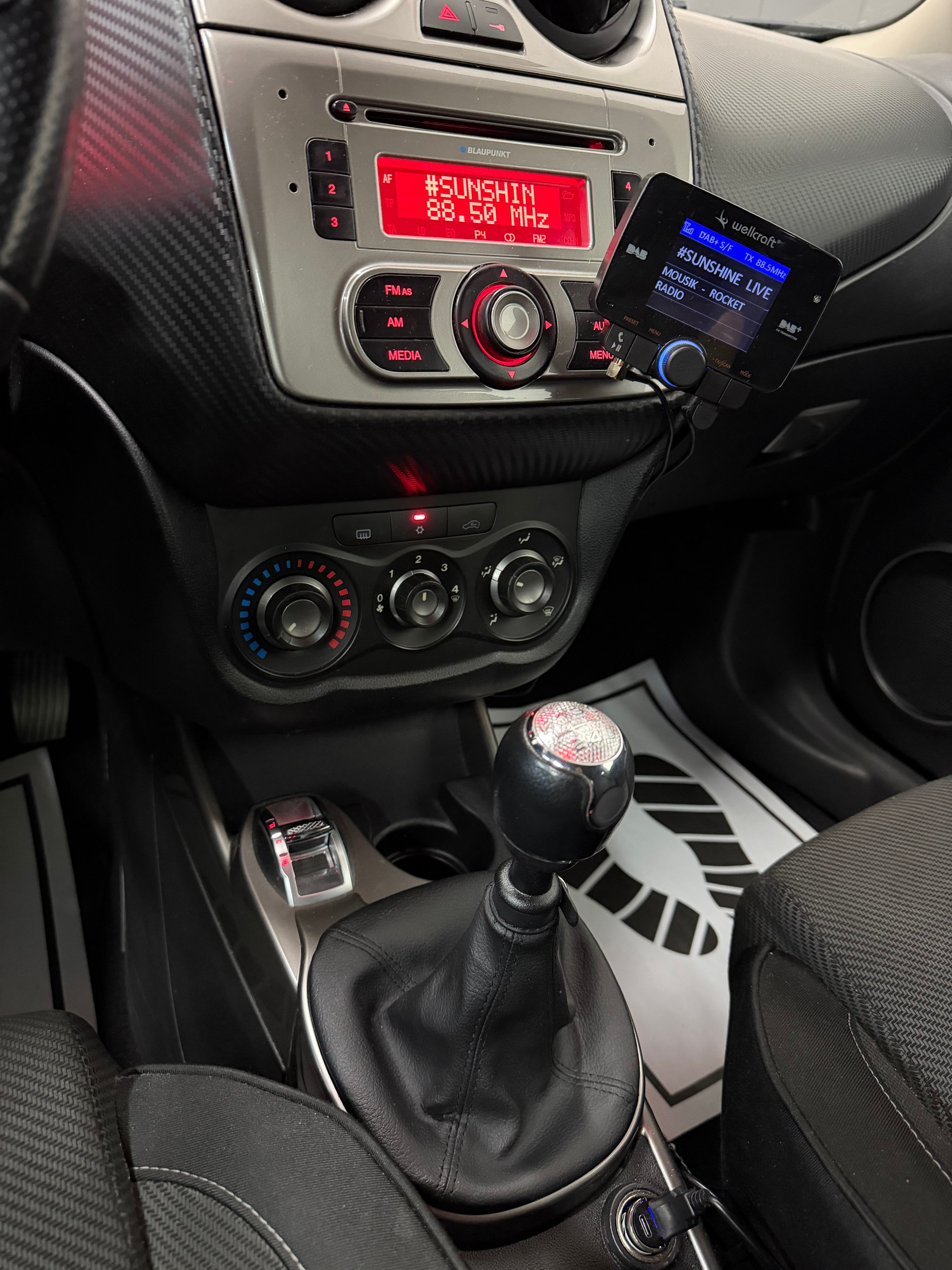 ALFA ROMEO MiTo 1.4 TB Distinctive //NEU AB MFK-image-12