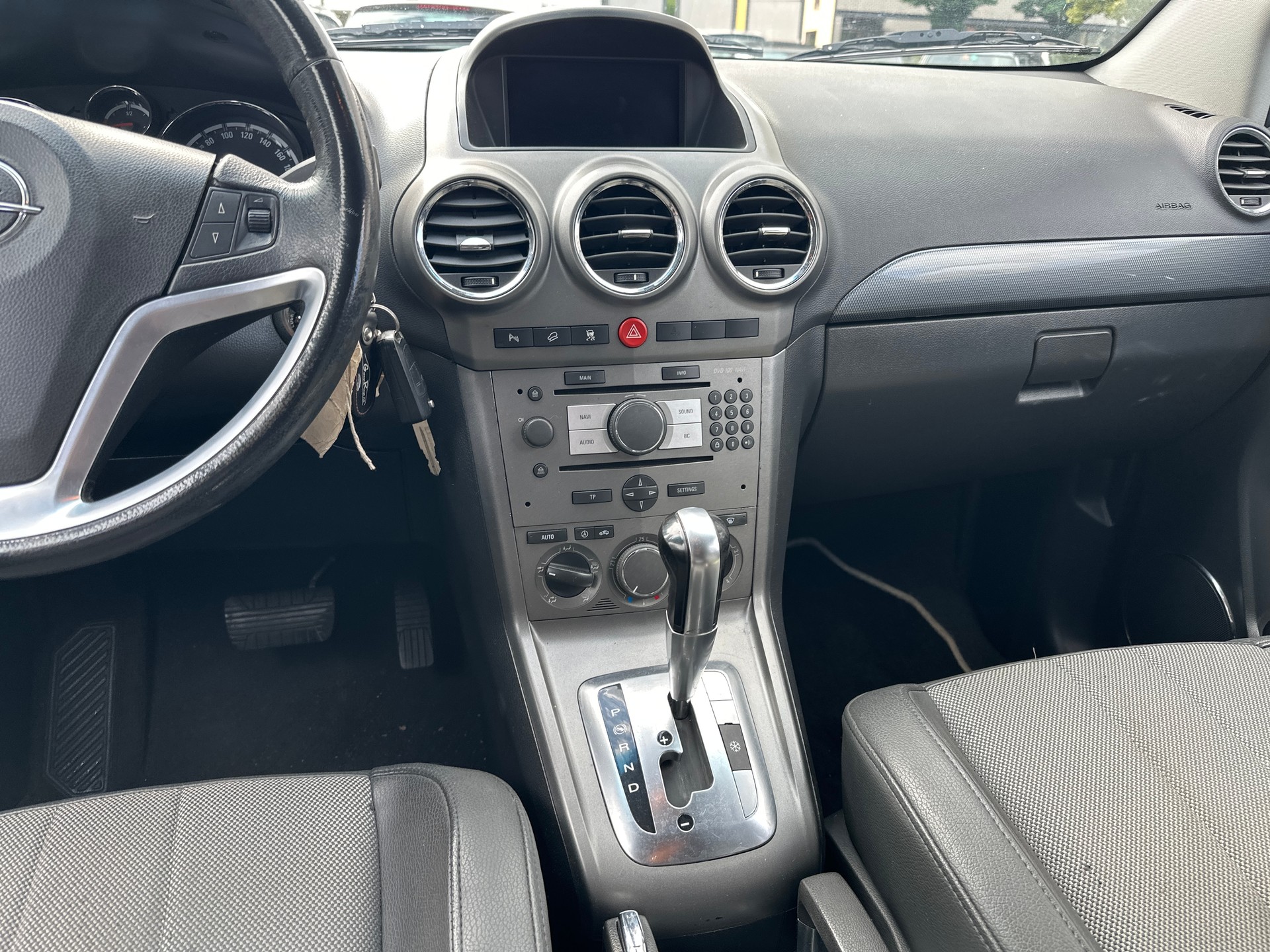OPEL Antara 3.2 V6 Cosmo 4WD Automatic-image-13