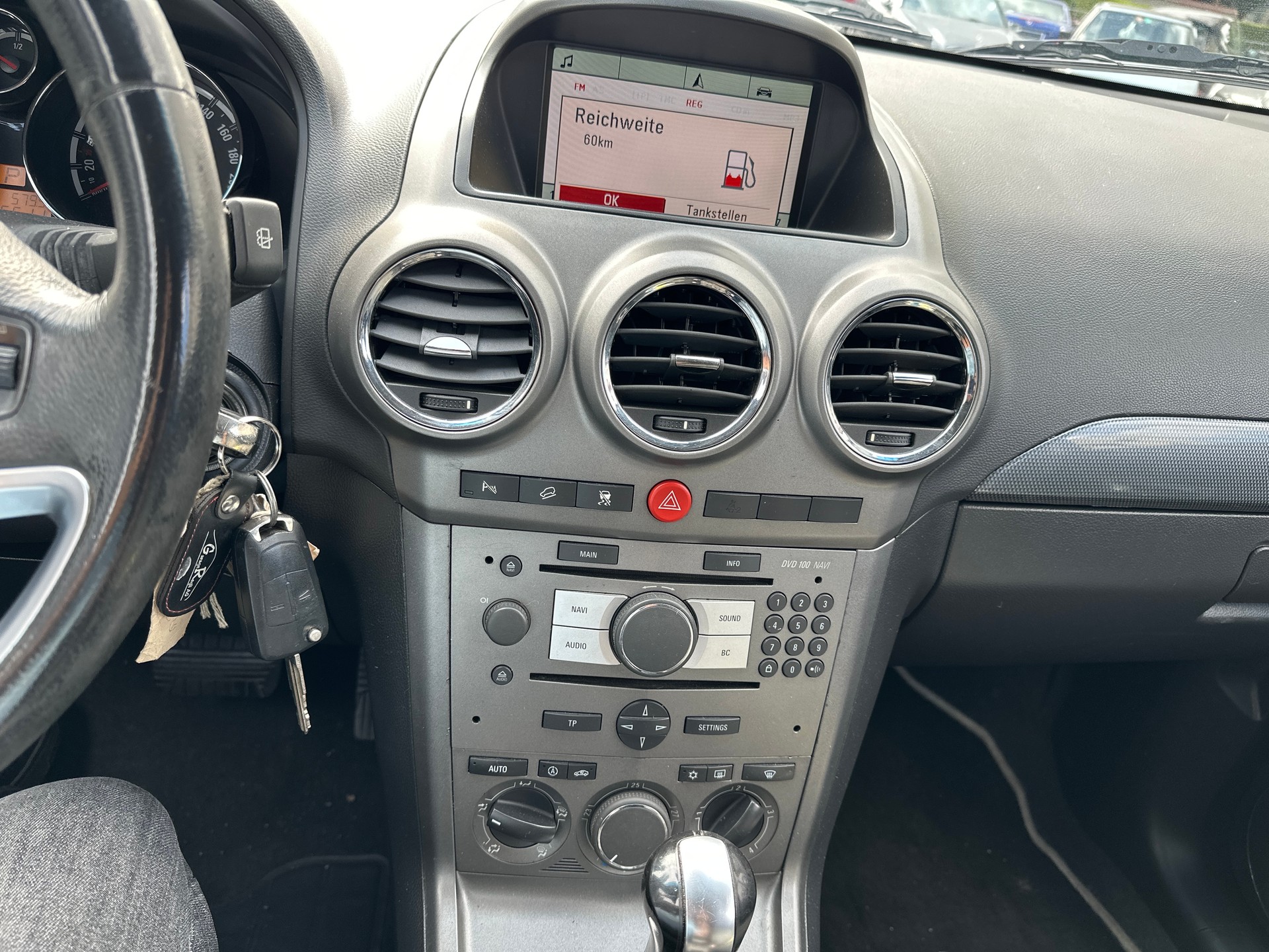 OPEL Antara 3.2 V6 Cosmo 4WD Automatic-image-15