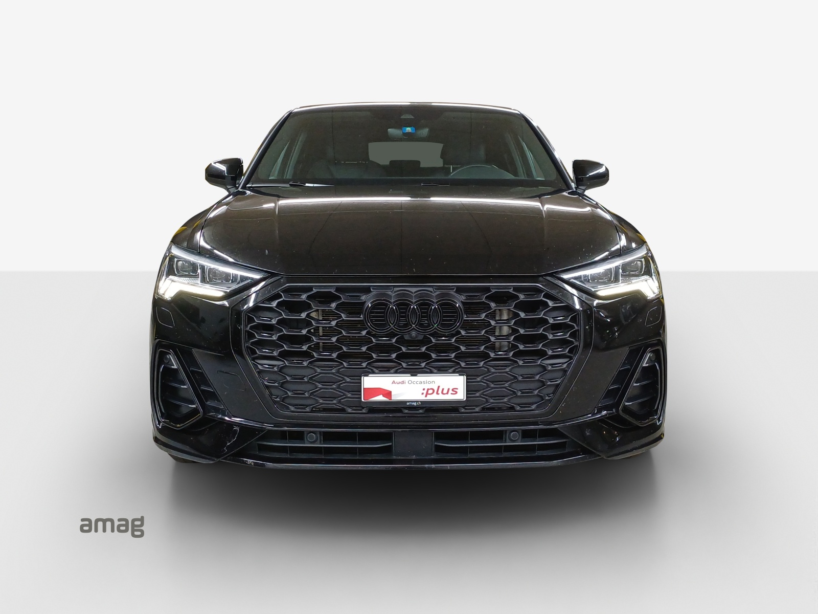 AUDI Q3 Sportback 45 TFSI e S line S-tronic-image-6