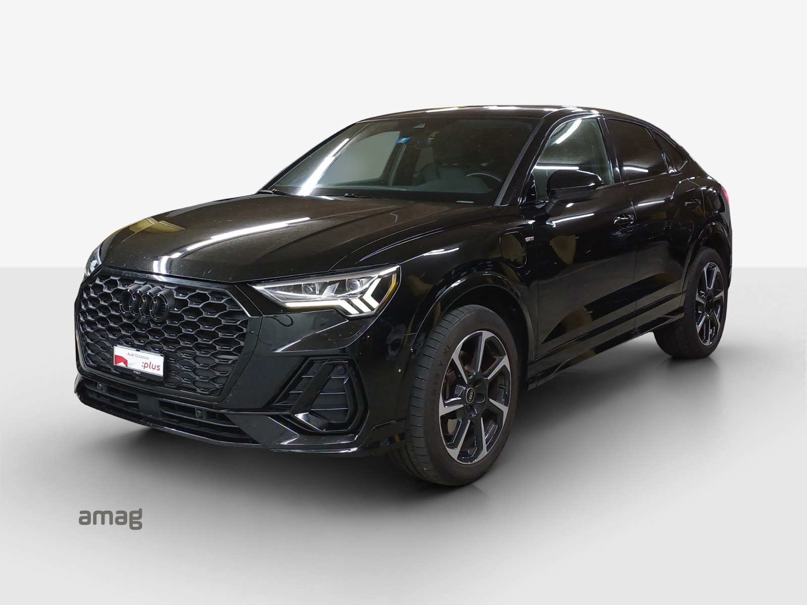 AUDI Q3 Sportback 45 TFSI e S line S-tronic-image-0