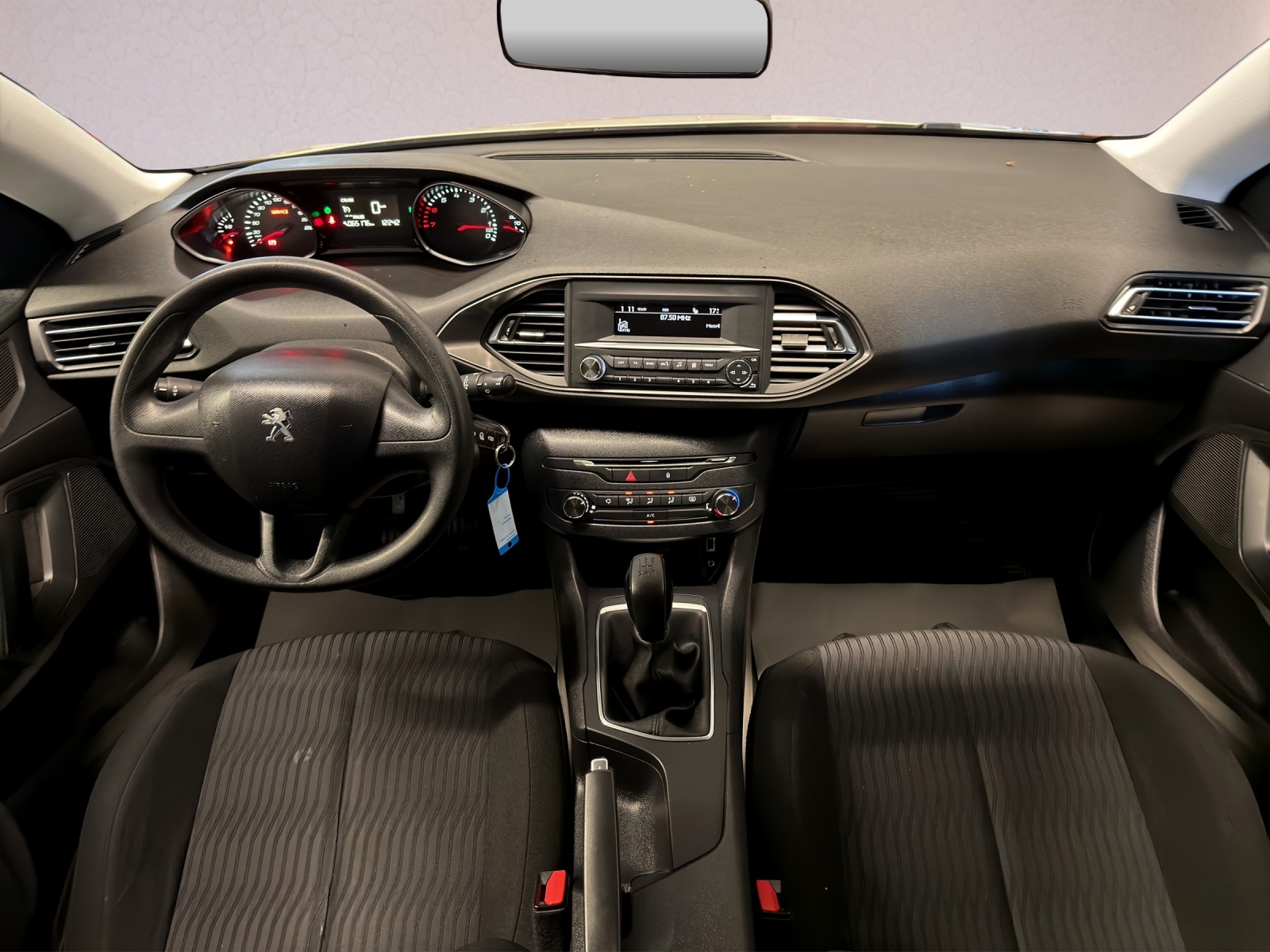 PEUGEOT 308 SW 1.2 THP Access-image-3